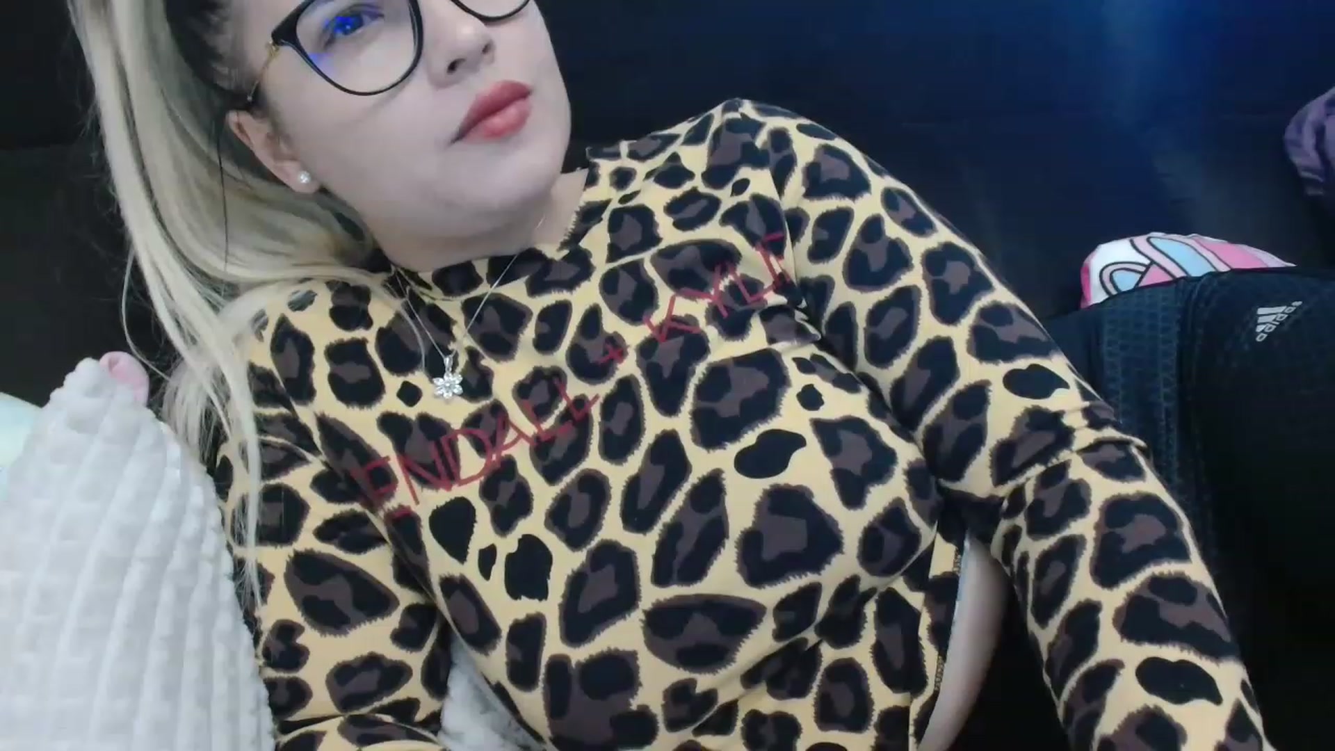 Gallery image thumbnail from MissDafina's myfreecams stream on, 05/15/2023, 07:48 image 2 of 20
