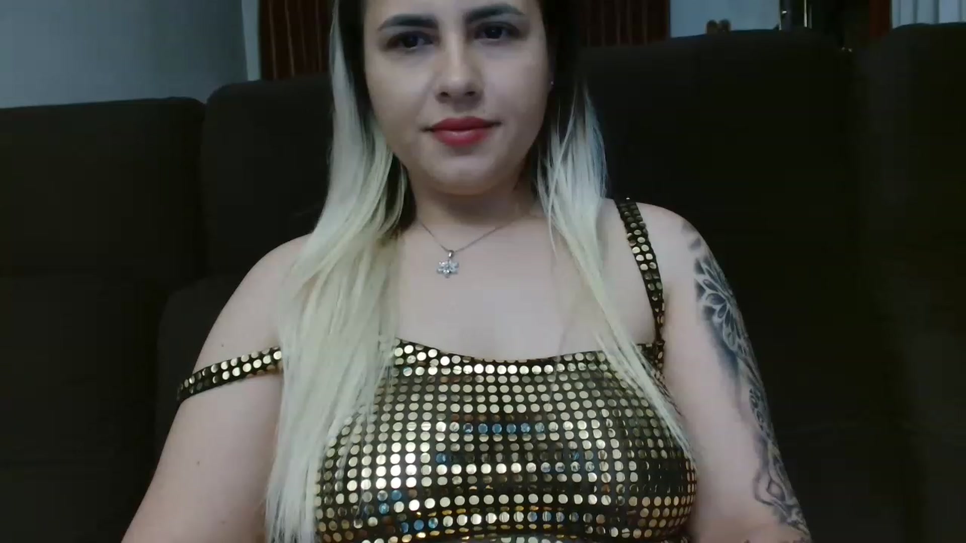 Gallery image thumbnail from MissDafina's myfreecams stream on, 05/18/2023, 23:28 image 5 of 20