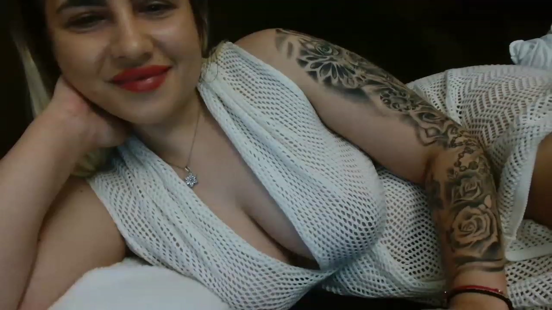 Gallery image thumbnail from MissDafina's myfreecams stream on, 05/21/2023, 24:28 image 4 of 20