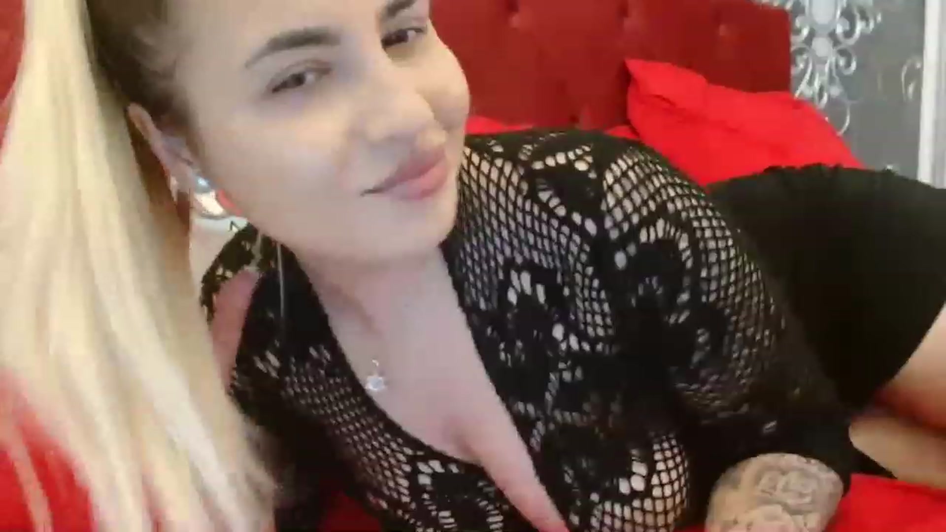 Gallery image thumbnail from MissDafina's myfreecams stream on, 05/23/2023, 13:41 image 7 of 20