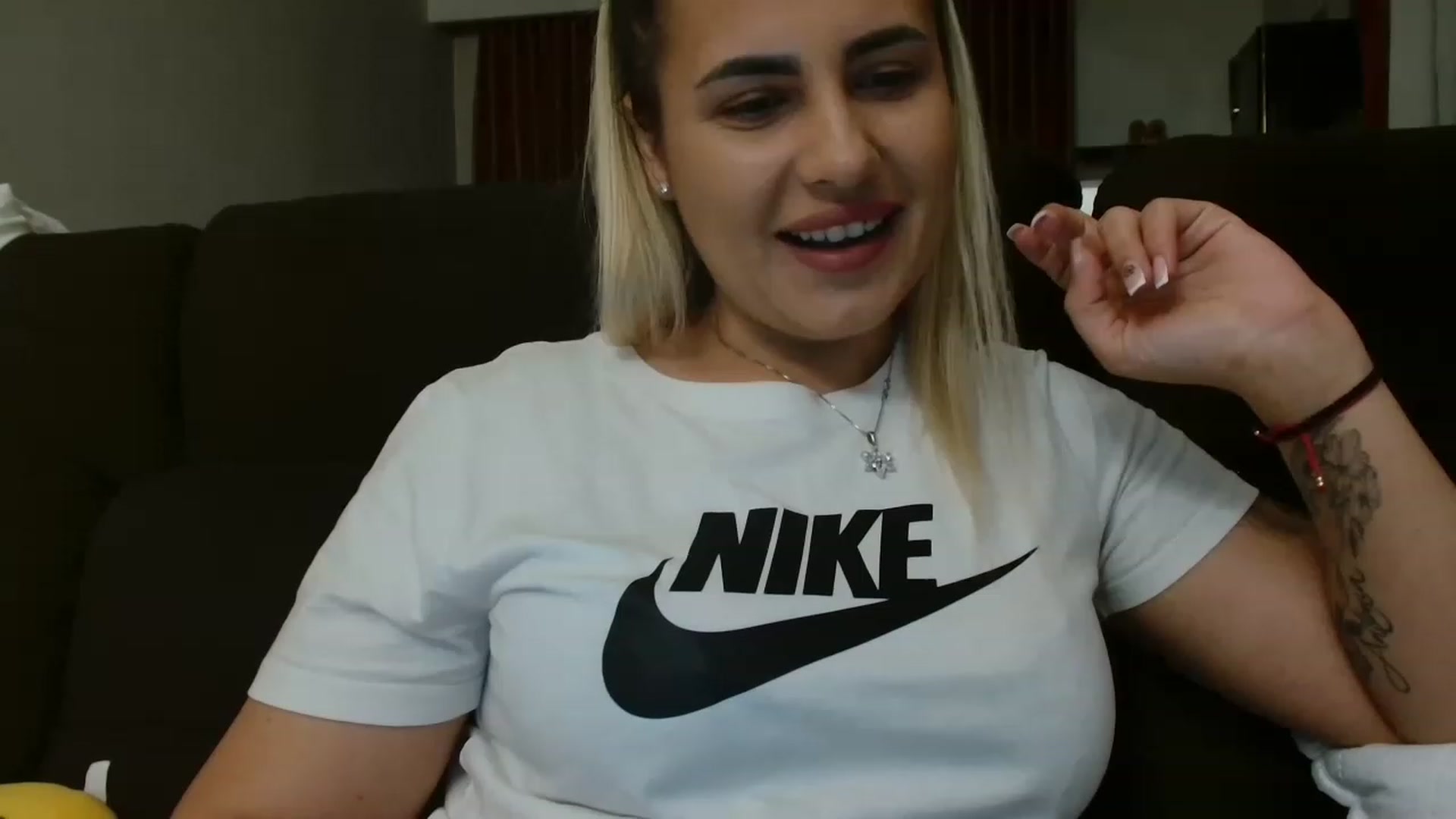 Gallery image thumbnail from MissDafina's myfreecams stream on, 05/23/2023, 19:22 image 8 of 20