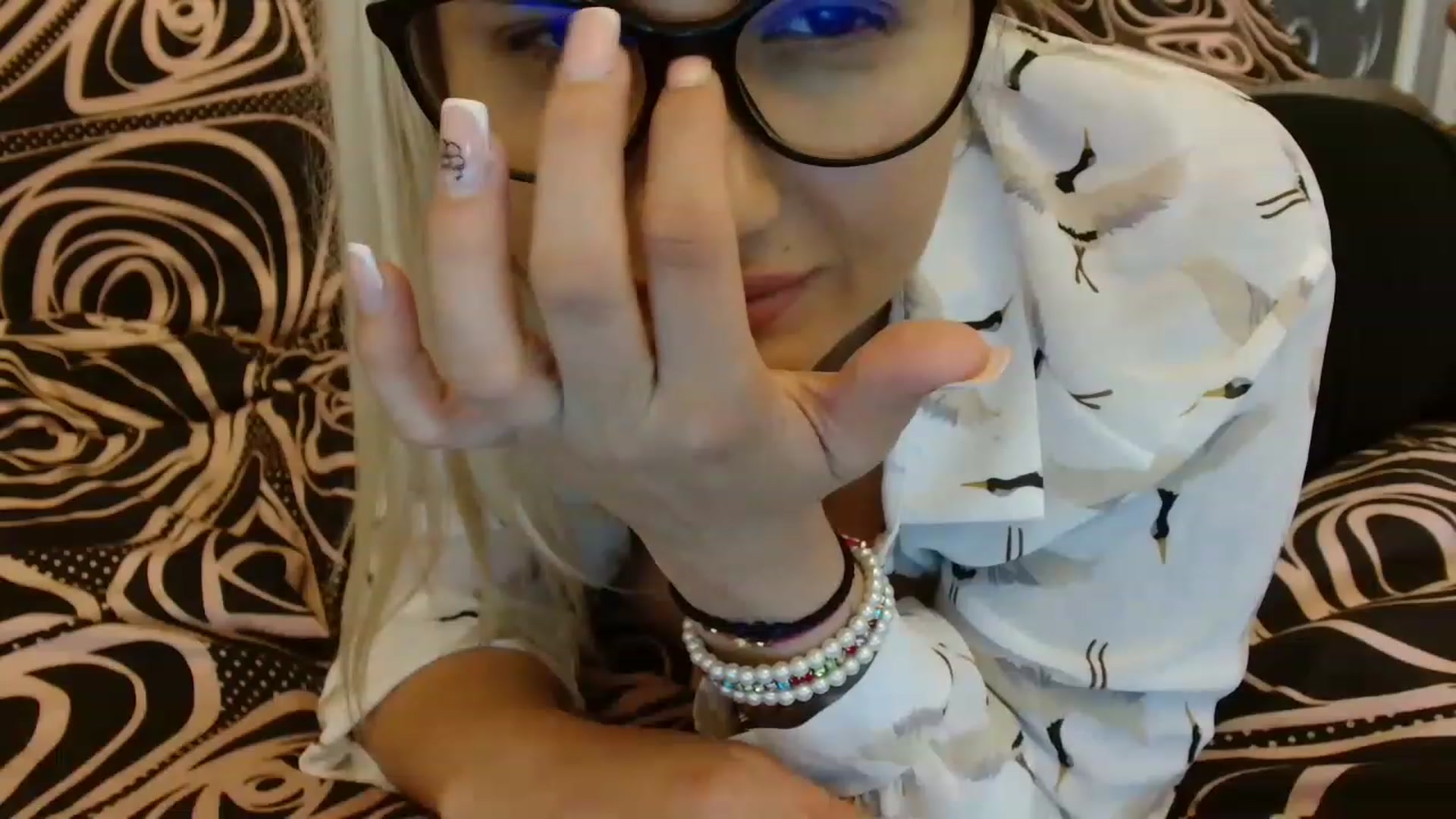 Gallery image thumbnail from MissDafina's myfreecams stream on, 05/27/2023, 14:40 image 19 of 20