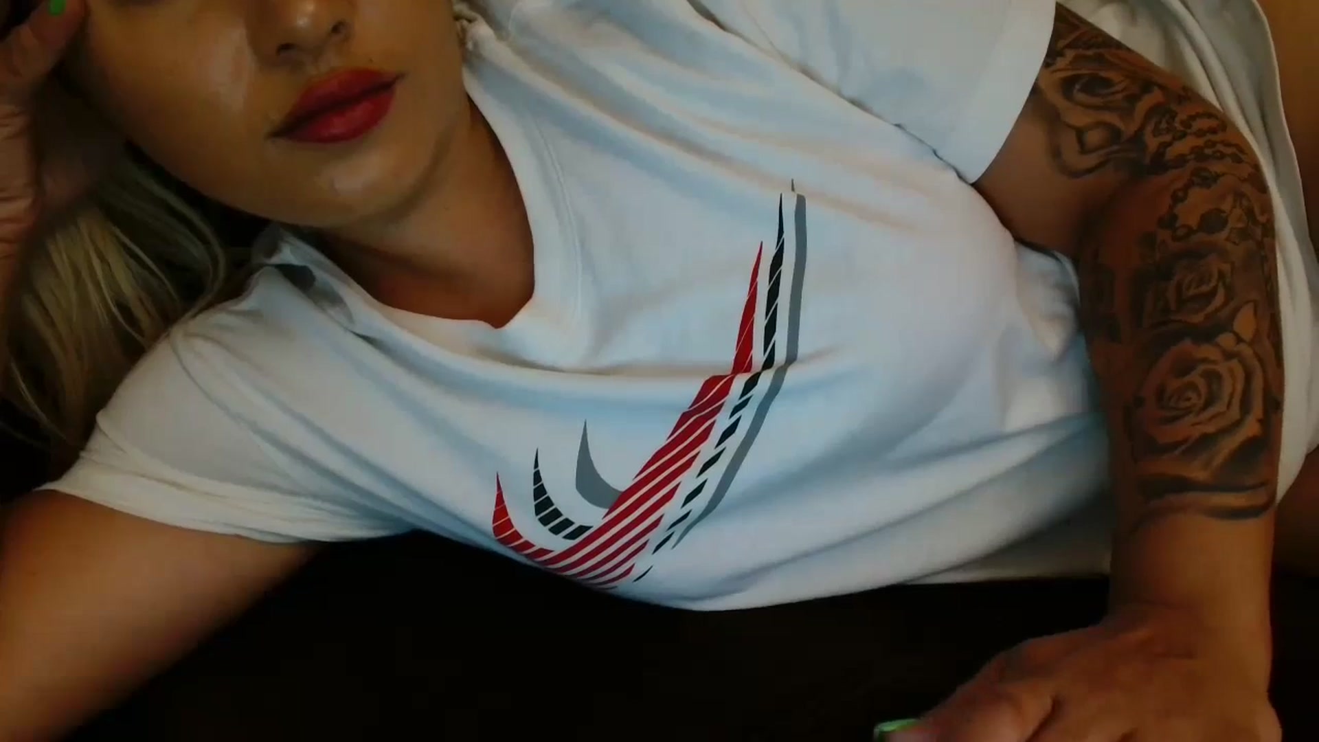 Gallery image thumbnail from MissDafina's myfreecams stream on, 08/24/2023, 22:20 image 19 of 20