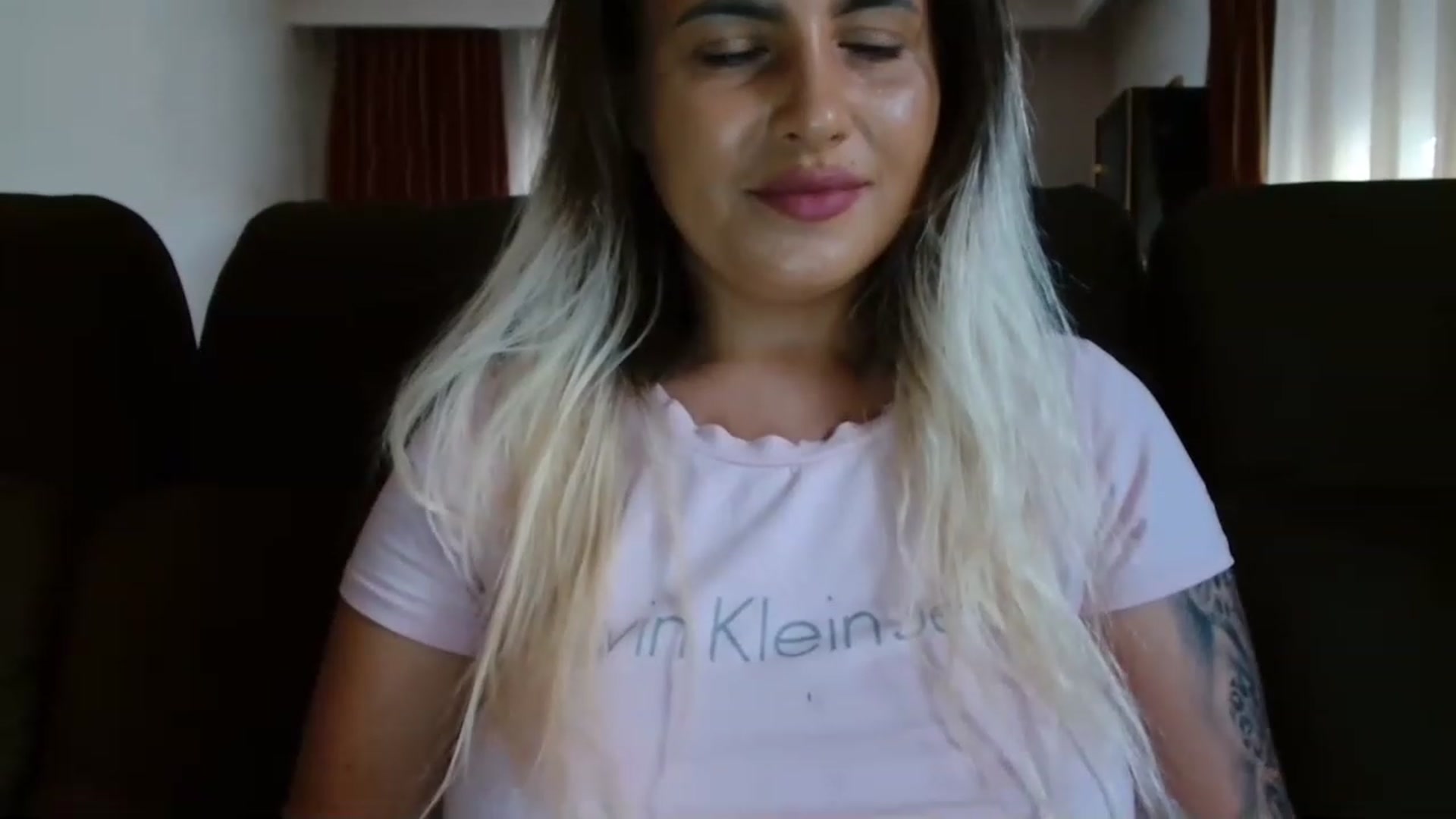 Gallery image thumbnail from MissDafina's myfreecams stream on, 08/25/2023, 15:11 image 4 of 20