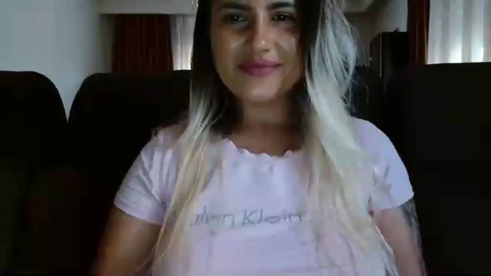 Gallery image thumbnail from MissDafina's myfreecams stream on, 08/25/2023, 15:11 image 10 of 20