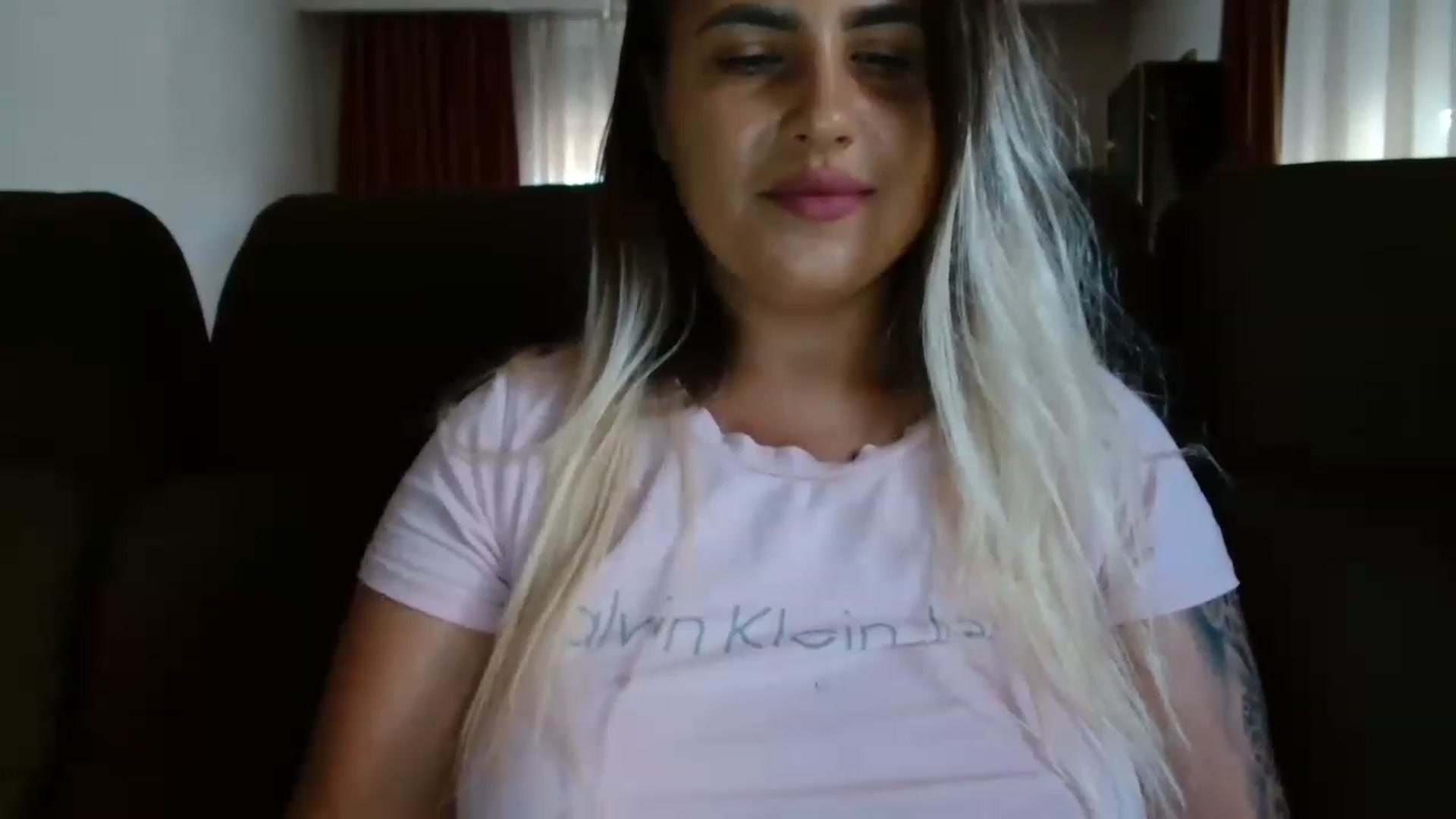 Gallery image thumbnail from MissDafina's myfreecams stream on, 08/25/2023, 15:11 image 12 of 20