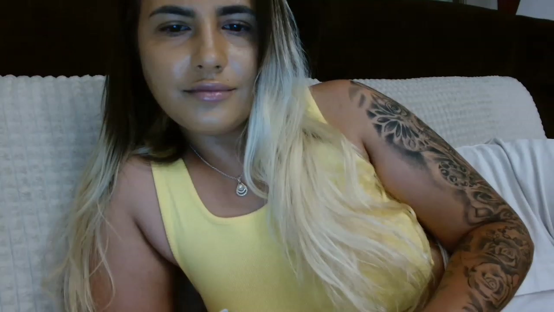 Gallery image thumbnail from MissDafina's myfreecams stream on, 08/26/2023, 21:14 image 10 of 20