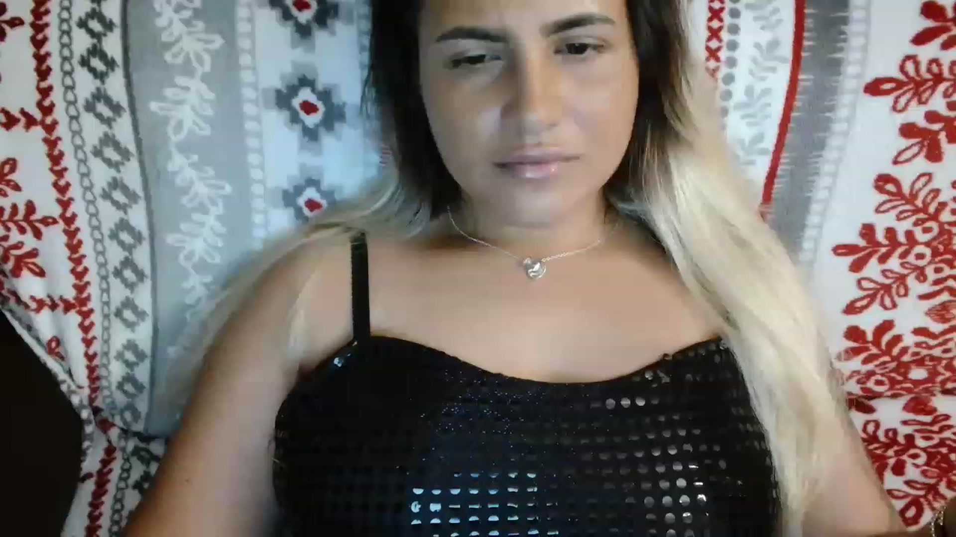 Gallery image thumbnail from MissDafina's myfreecams stream on, 08/27/2023, 23:56 image 15 of 20