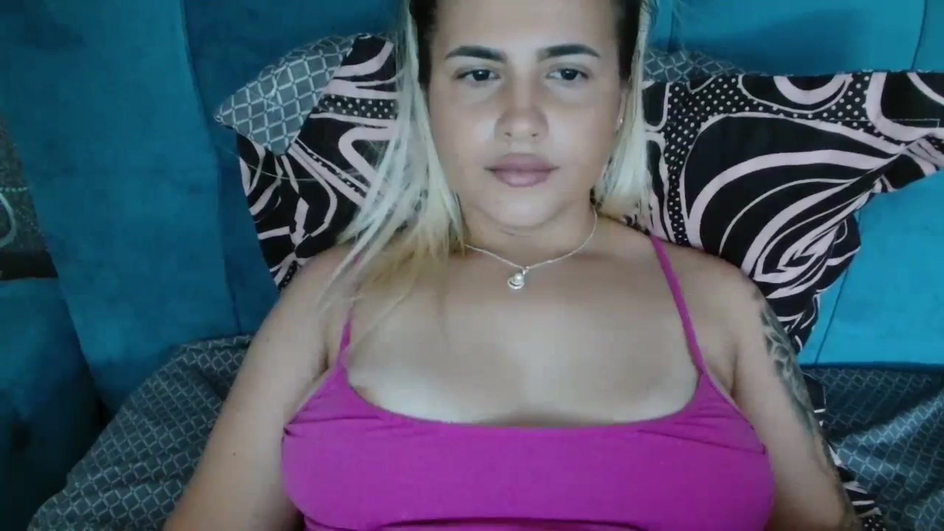 Gallery image thumbnail from MissDafina's myfreecams stream on, 08/29/2023, 15:07 image 6 of 20