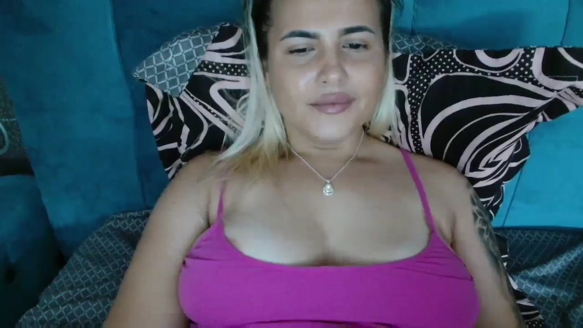 Gallery image thumbnail from MissDafina's myfreecams stream on, 08/29/2023, 15:07 image 7 of 20