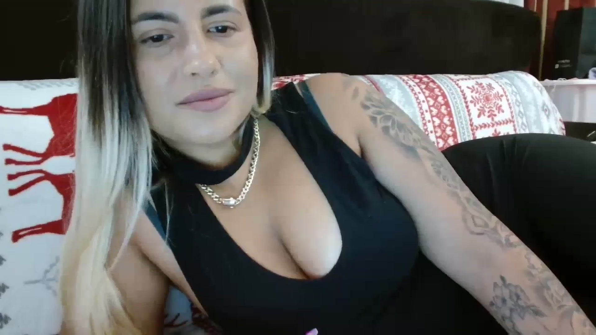 Gallery image thumbnail from MissDafina's myfreecams stream on, 09/12/2023, 07:59 image 15 of 20
