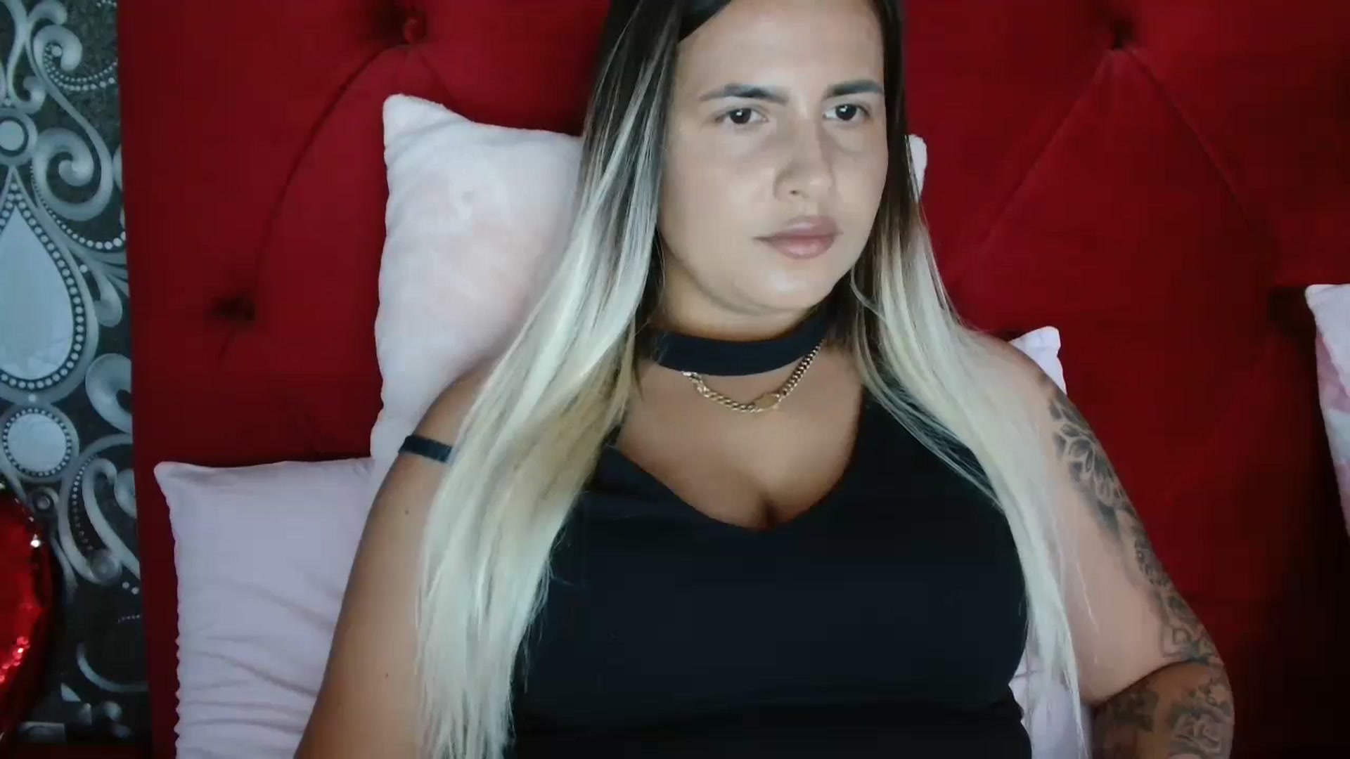 Gallery image thumbnail from MissDafina's myfreecams stream on, 09/12/2023, 12:06 image 3 of 20