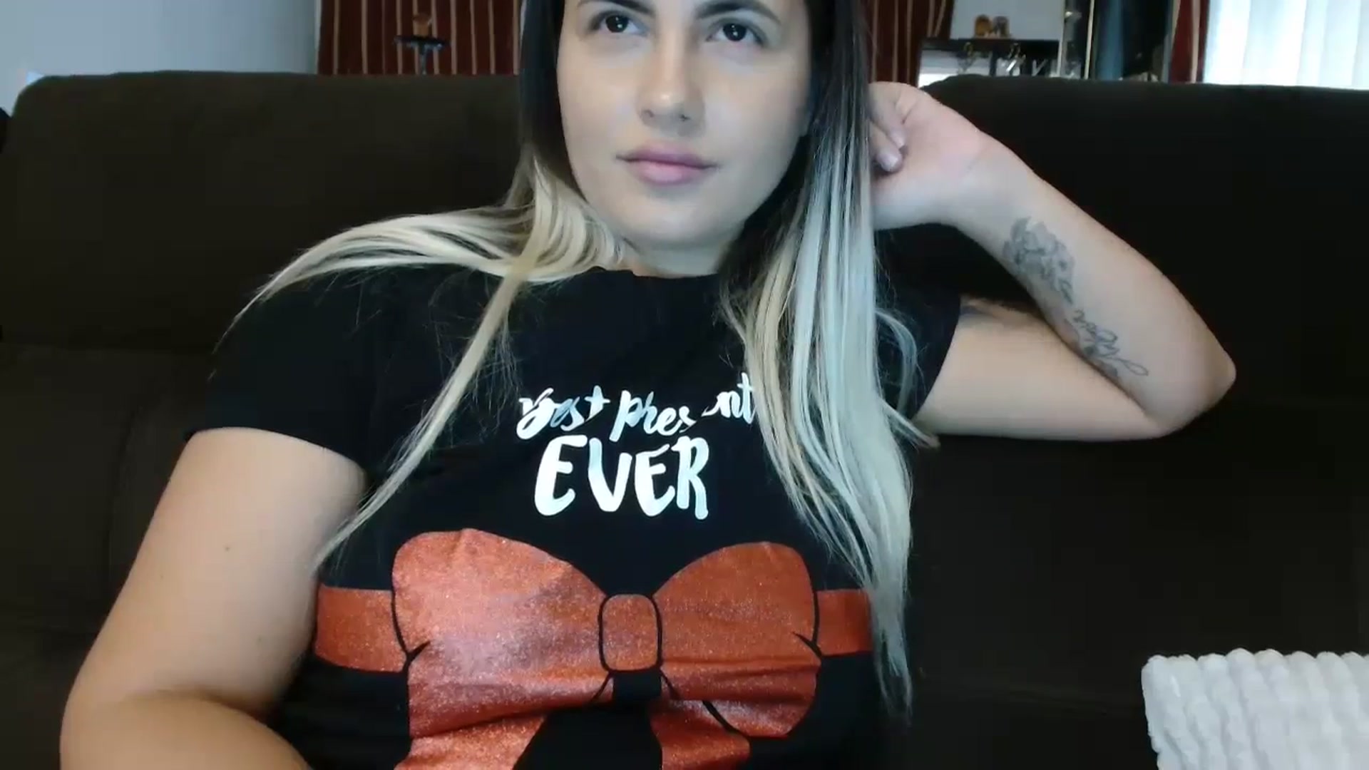 Gallery image thumbnail from MissDafina's myfreecams stream on, 10/24/2023, 07:10 image 16 of 20