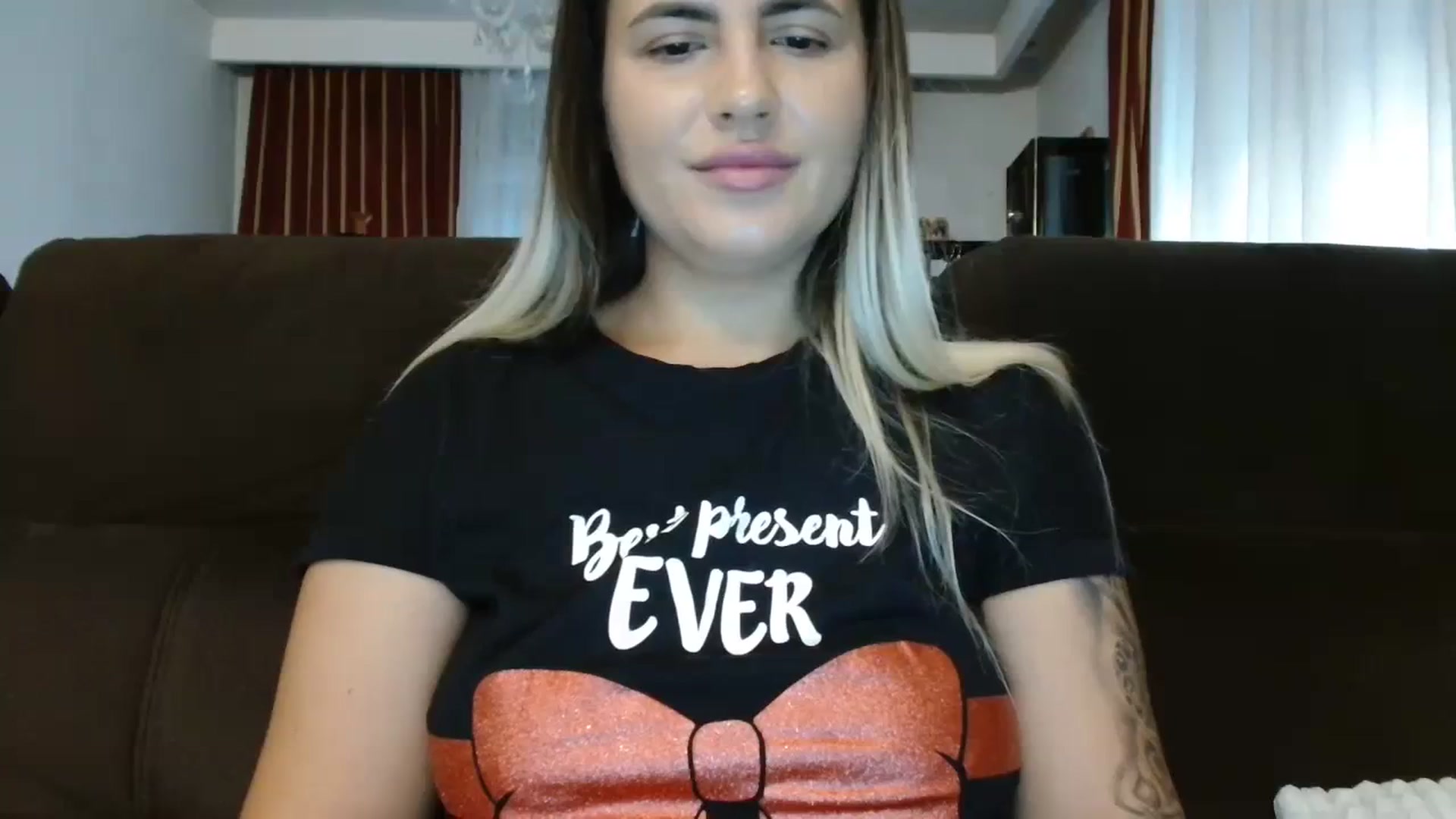 Gallery image thumbnail from MissDafina's myfreecams stream on, 10/24/2023, 07:10 image 1 of 20