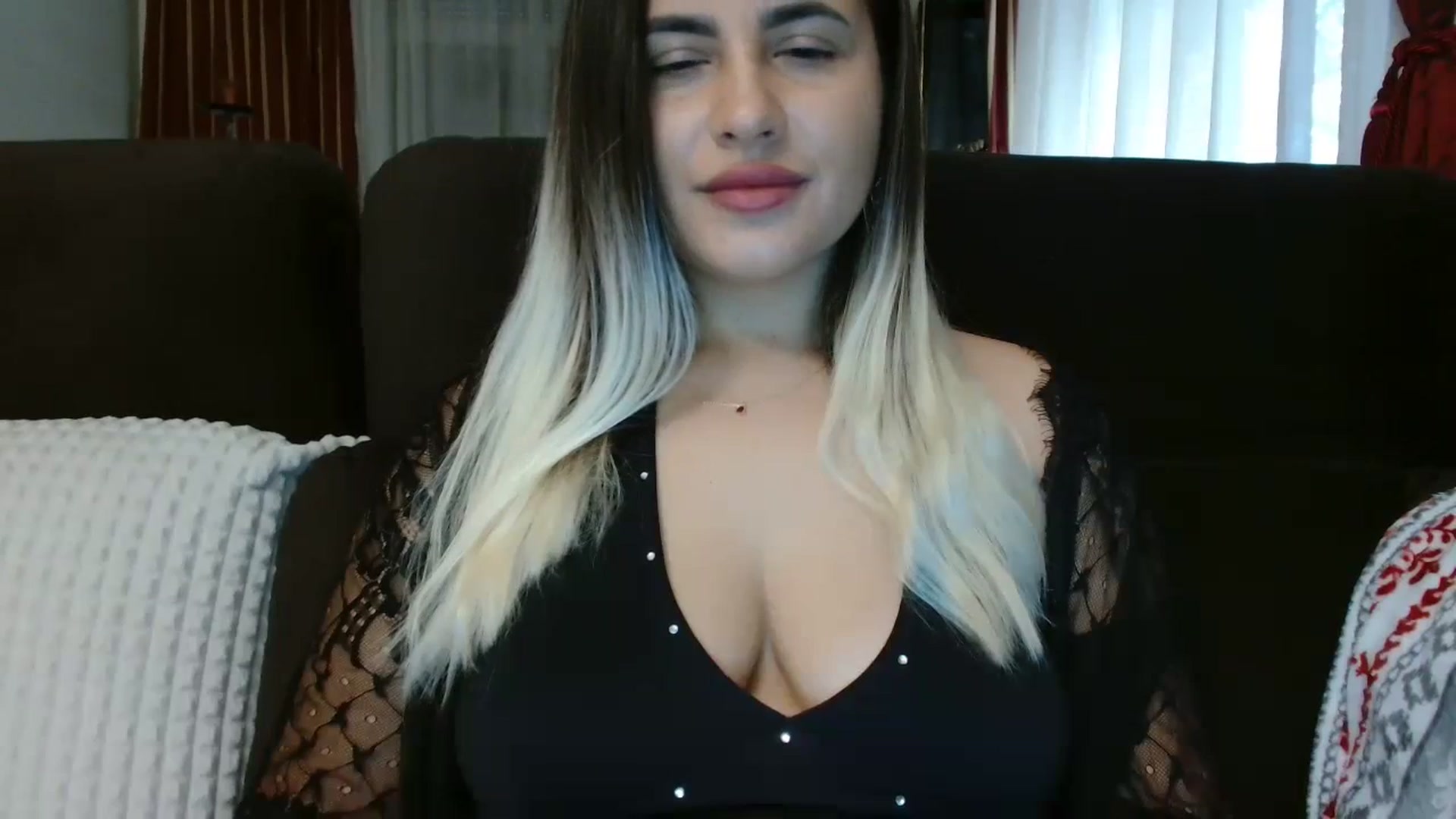 Gallery image thumbnail from MissDafina's myfreecams stream on, 11/13/2023, 07:29 image 14 of 20