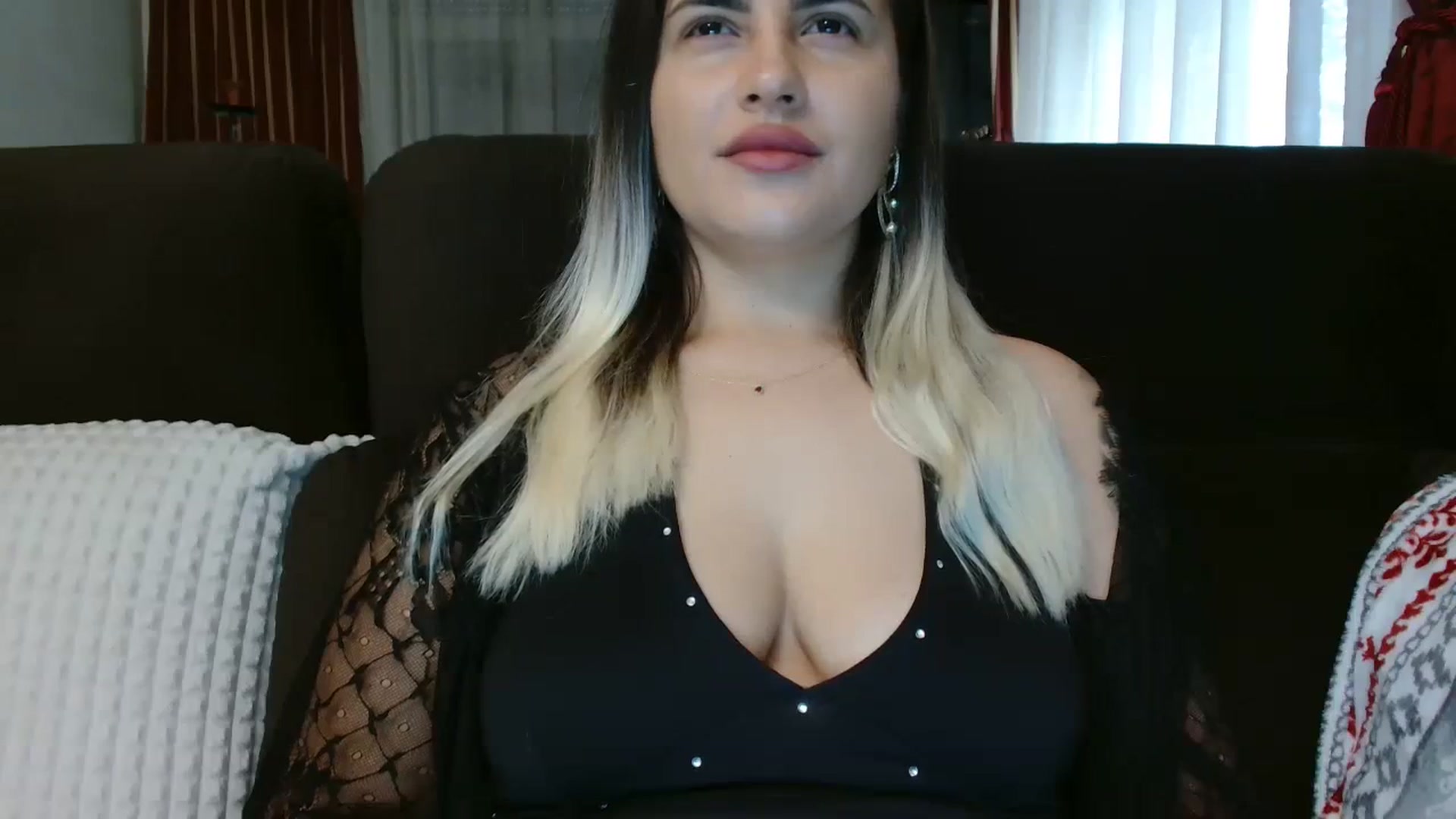 Gallery image thumbnail from MissDafina's myfreecams stream on, 11/13/2023, 07:29 image 9 of 20