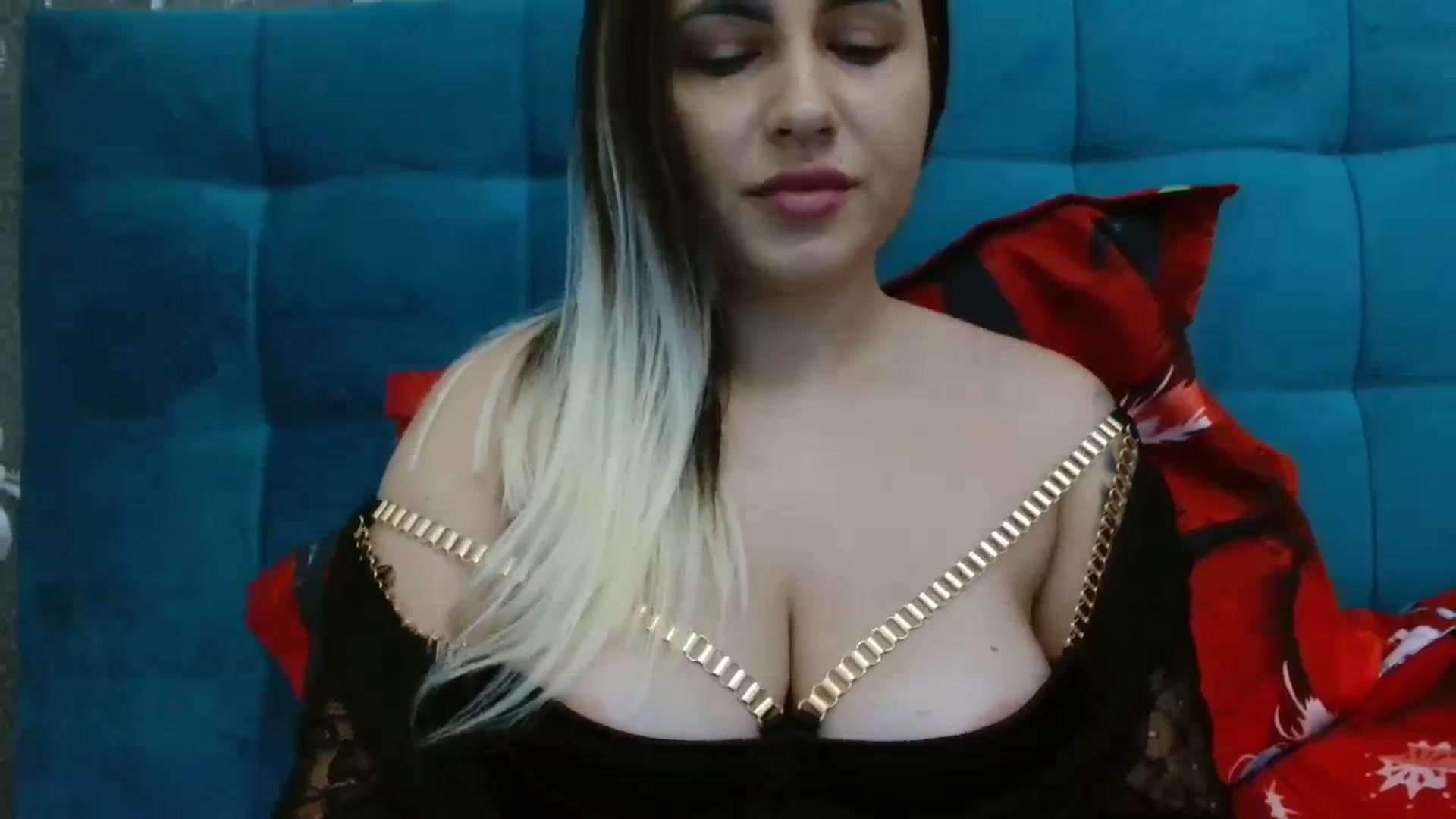 Gallery image thumbnail from MissDafina's myfreecams stream on, 12/27/2023, 24:44 image 3 of 20