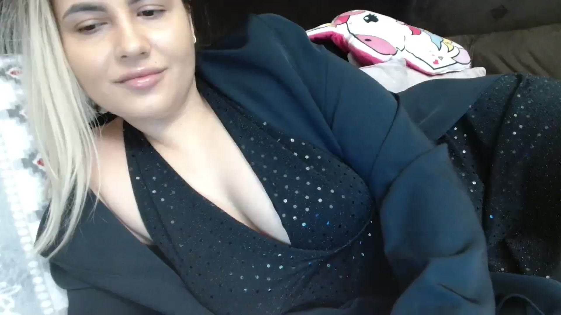 Gallery image thumbnail from MissDafina's myfreecams stream on, 01/17/2024, 01:18 image 9 of 20