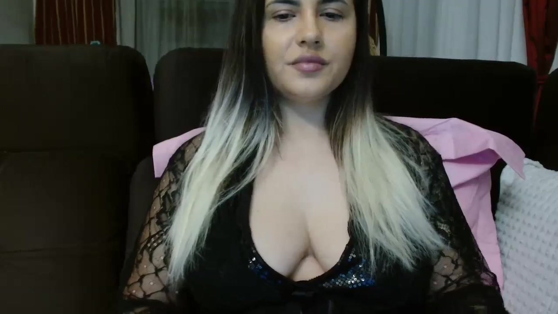 Gallery image thumbnail from MissDafina's myfreecams stream on, 03/02/2024, 23:19 image 5 of 20
