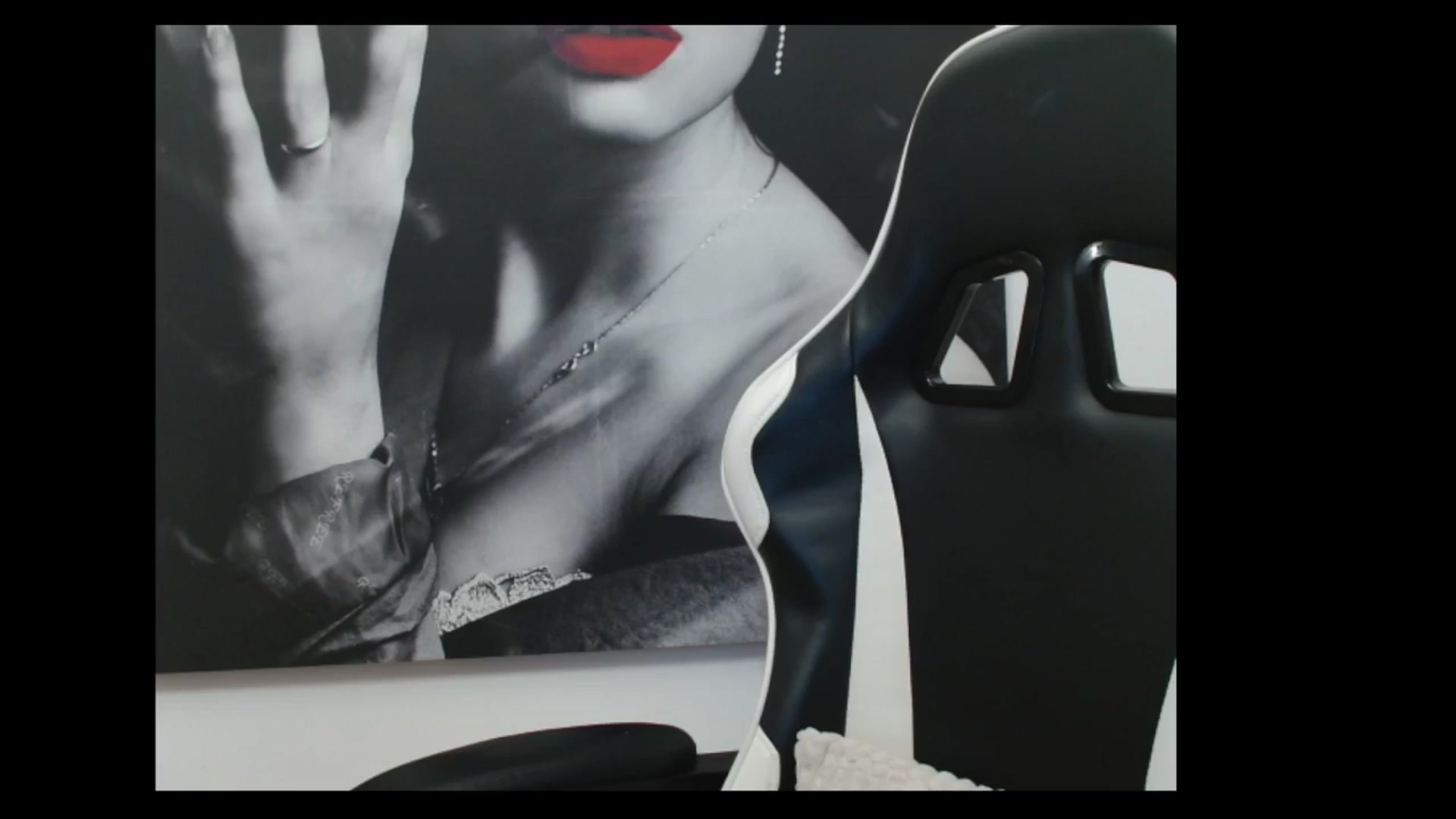 Gallery image thumbnail from MissDafina's myfreecams stream on, 09/30/2024, 15:46 image 12 of 20