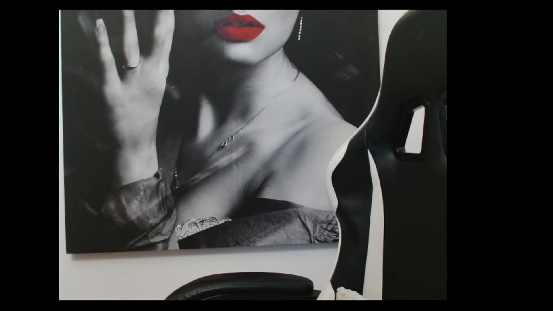 Gallery image thumbnail from MissDafina's myfreecams stream on, 09/30/2024, 15:46 image 16 of 20