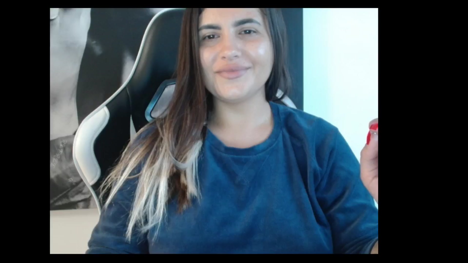 Gallery image thumbnail from MissDafina's myfreecams stream on, 10/18/2024, 14:05 image 14 of 20