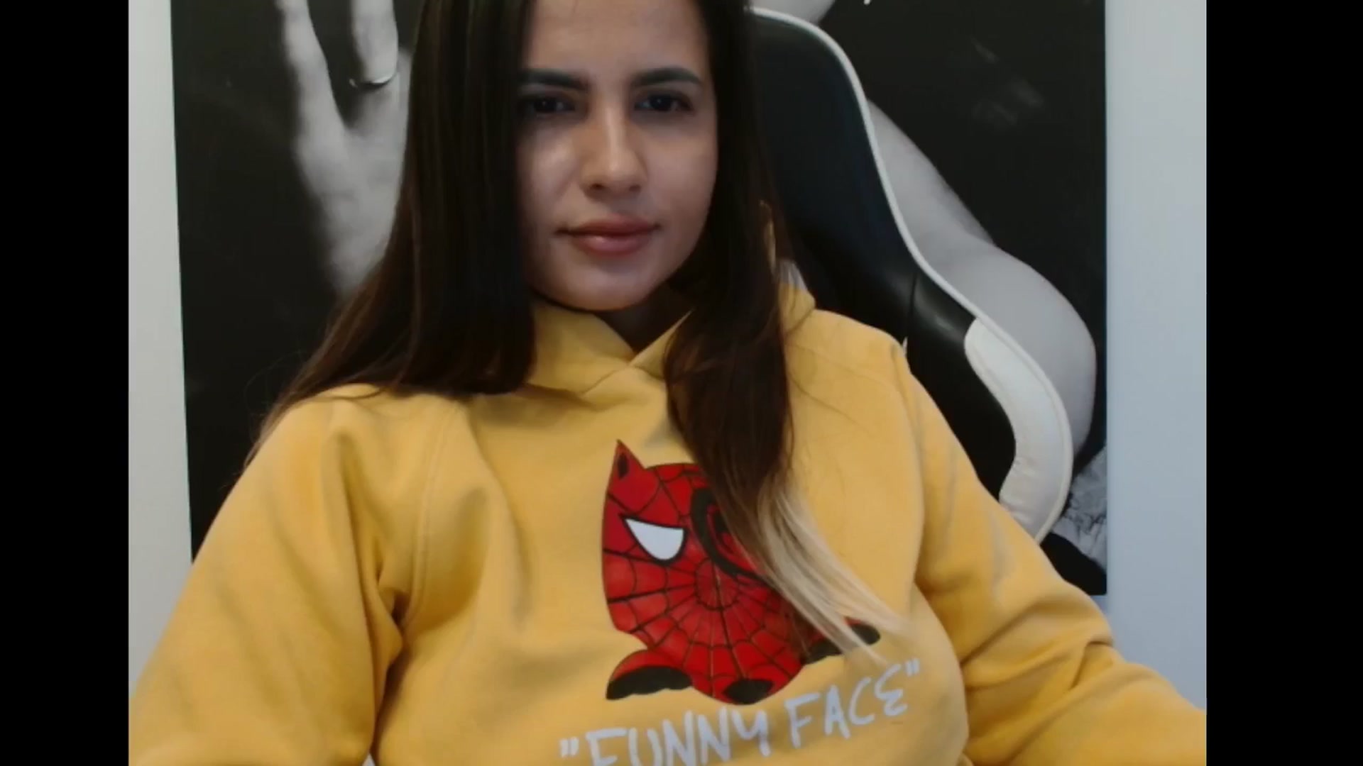 Gallery image thumbnail from MissDafina's myfreecams stream on, 11/09/2024, 12:38 image 11 of 20