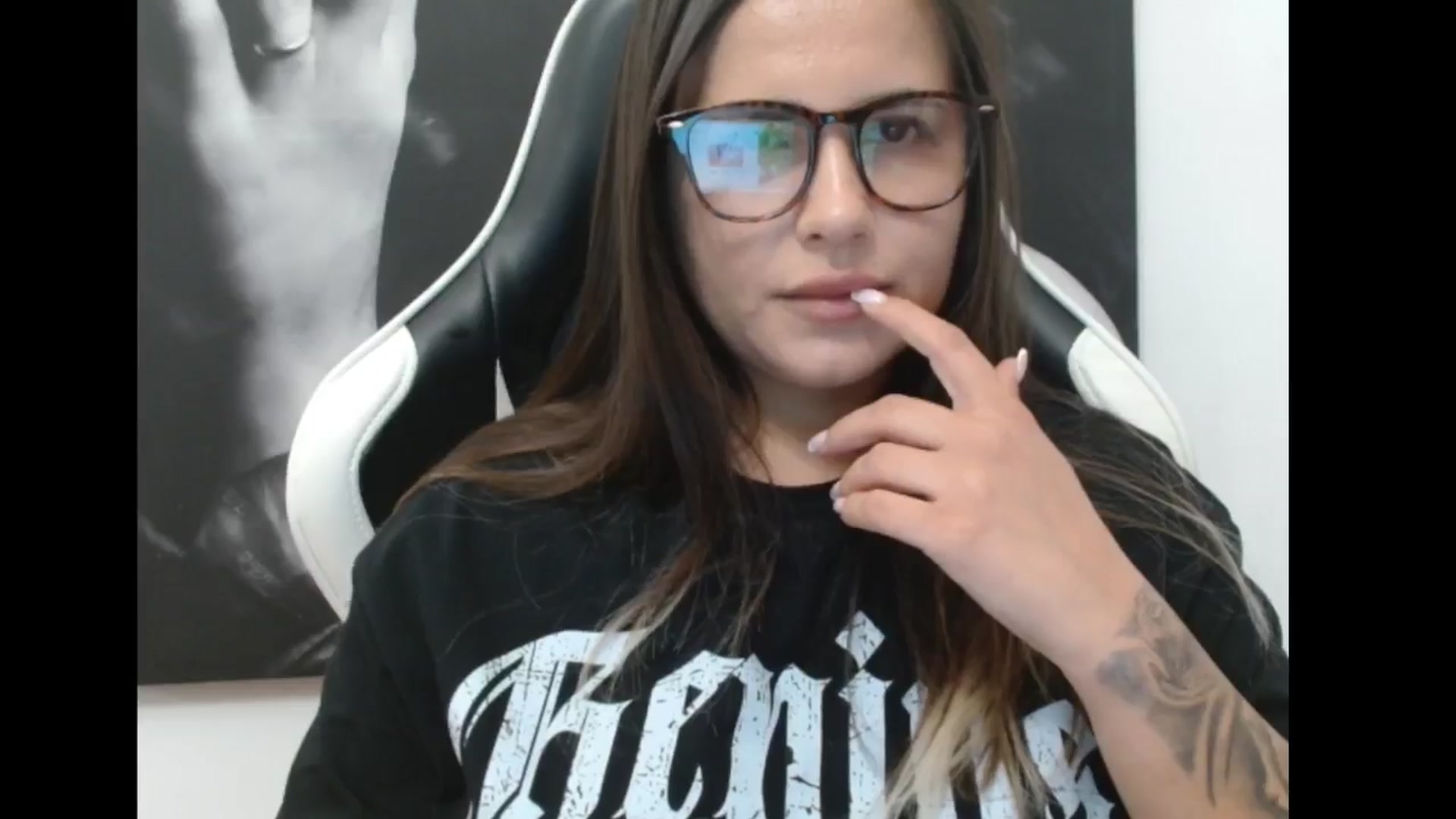 Gallery image thumbnail from MissDafina's myfreecams stream on, 11/09/2024, 14:46 image 17 of 20