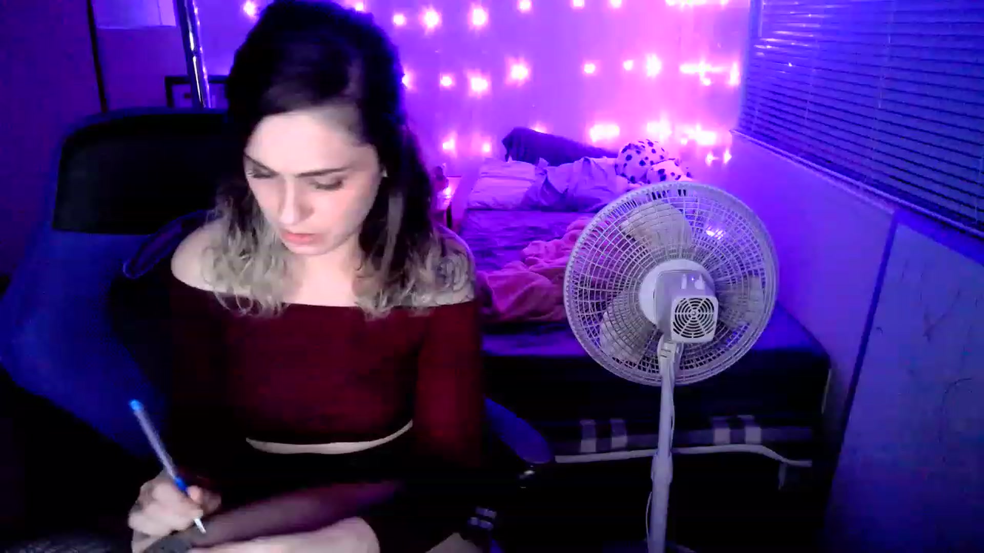 Gallery image thumbnail from MissDaliah's myfreecams stream on, 12/08/2022, 08:25 image 11 of 20