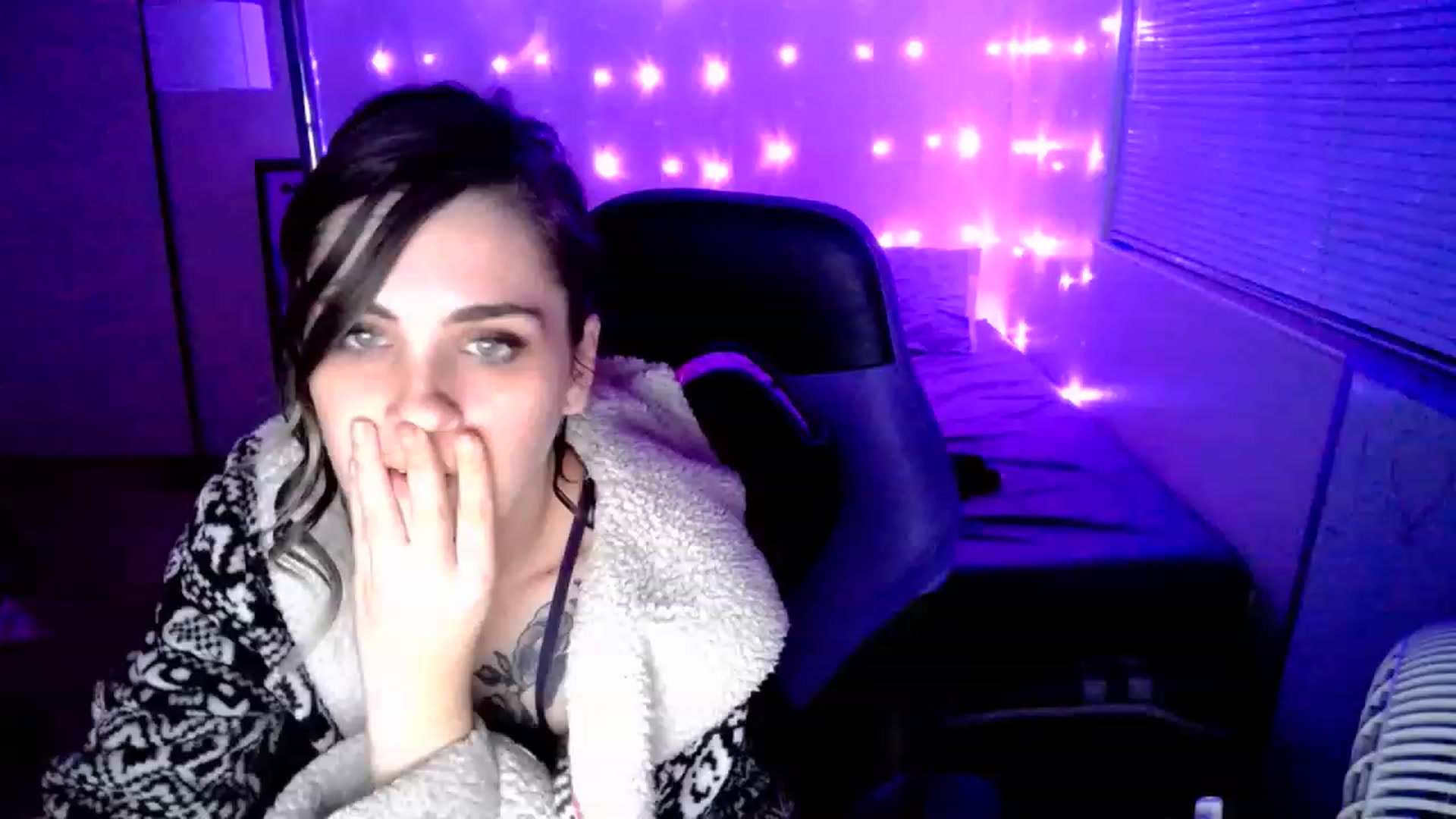 Gallery image thumbnail from MissDaliah's myfreecams stream on, 12/11/2022, 08:17 image 17 of 20