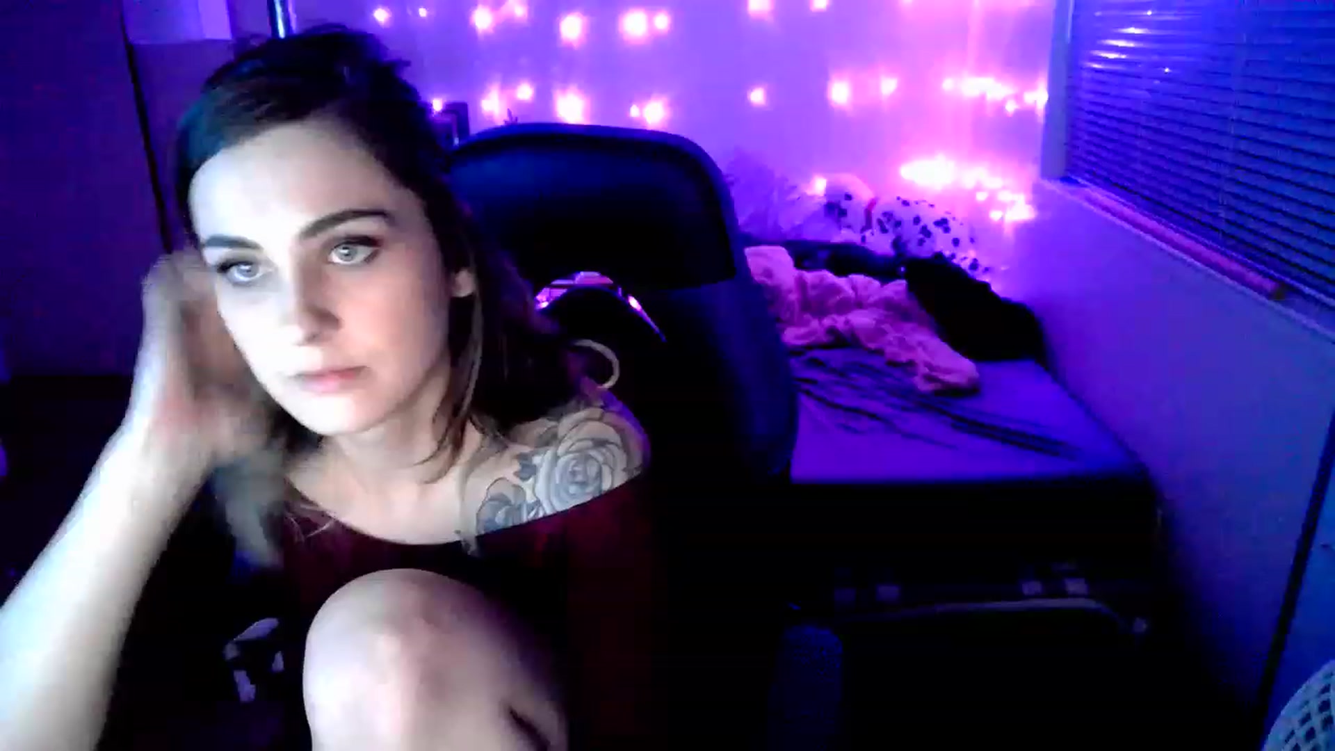 Gallery image thumbnail from MissDaliah's myfreecams stream on, 12/25/2022, 10:47 image 16 of 20