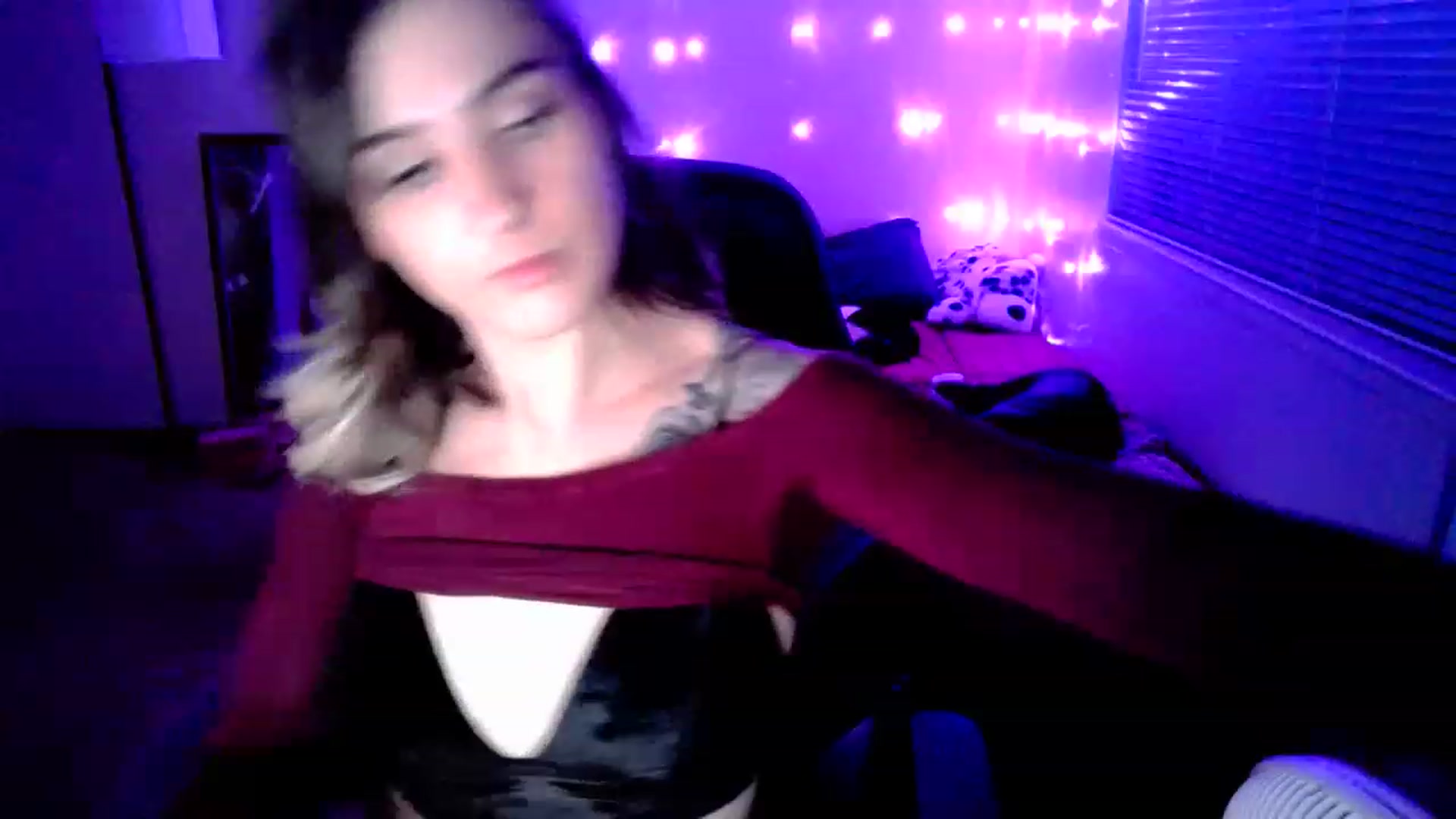 Gallery image thumbnail from MissDaliah's myfreecams stream on, 12/28/2022, 09:41 image 11 of 20