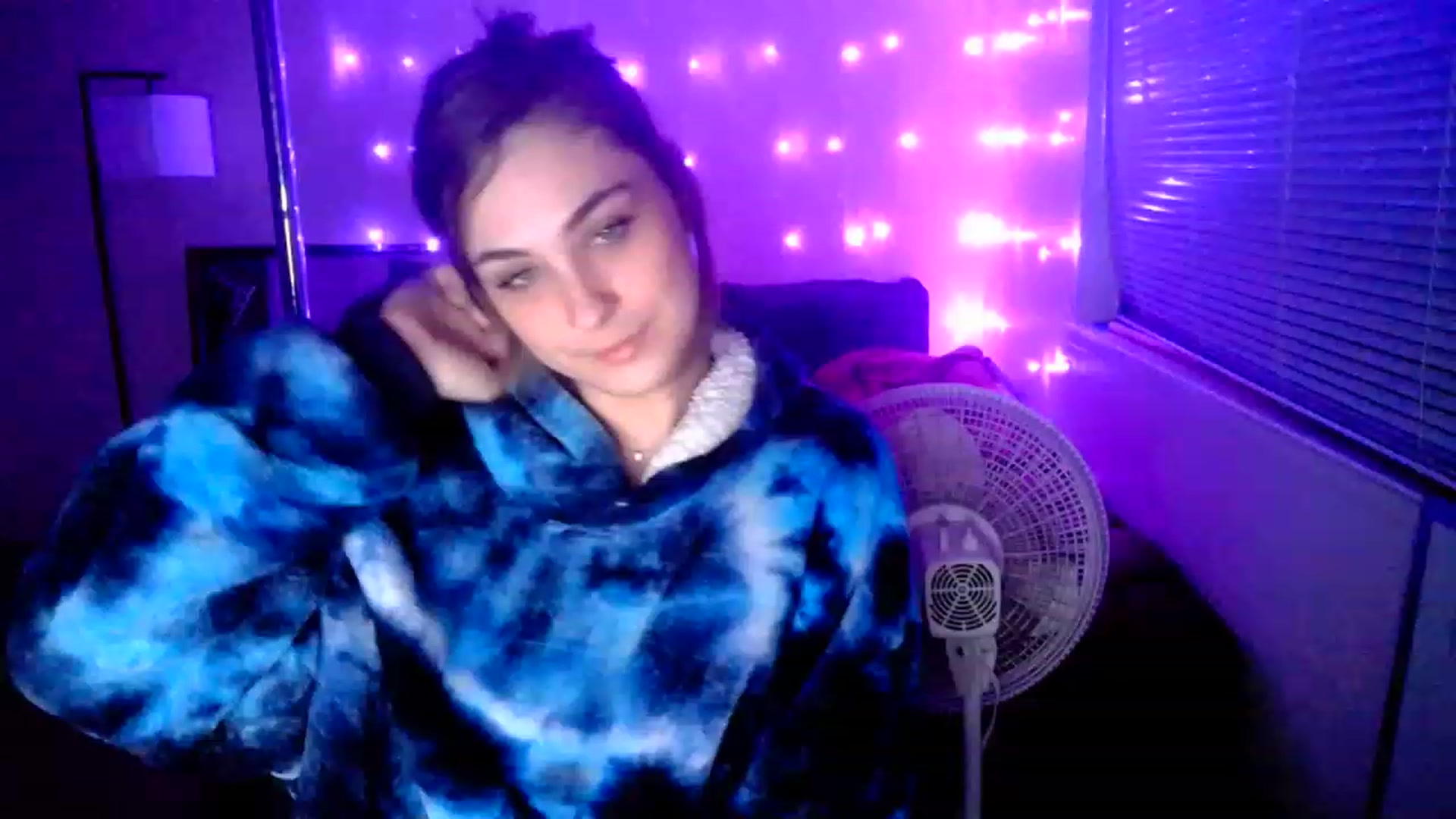 Gallery image thumbnail from MissDaliah's myfreecams stream on, 01/04/2023, 08:09 image 15 of 20