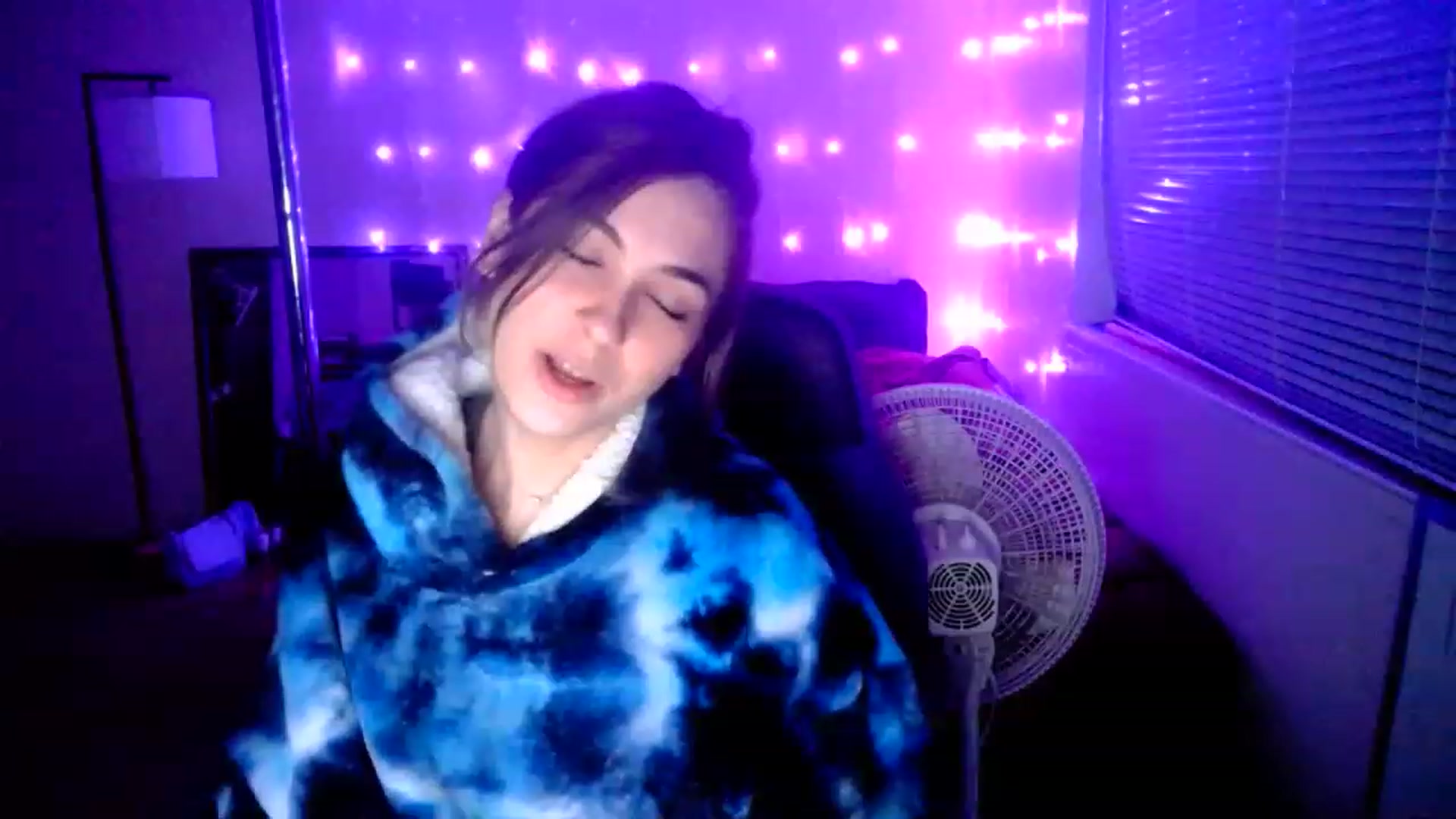 Gallery image thumbnail from MissDaliah's myfreecams stream on, 01/04/2023, 08:09 image 9 of 20