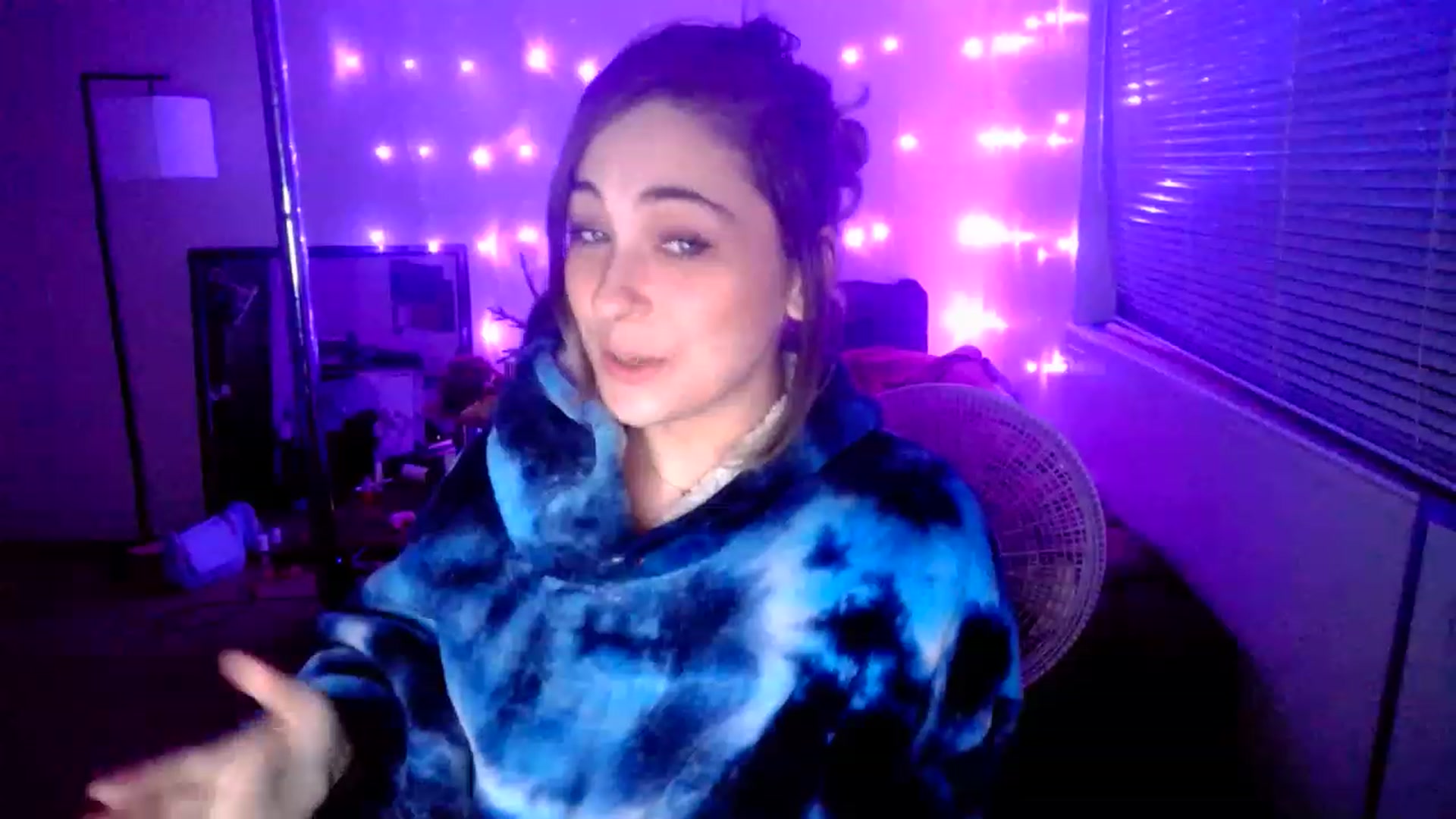 Gallery image thumbnail from MissDaliah's myfreecams stream on, 01/04/2023, 08:09 image 6 of 20