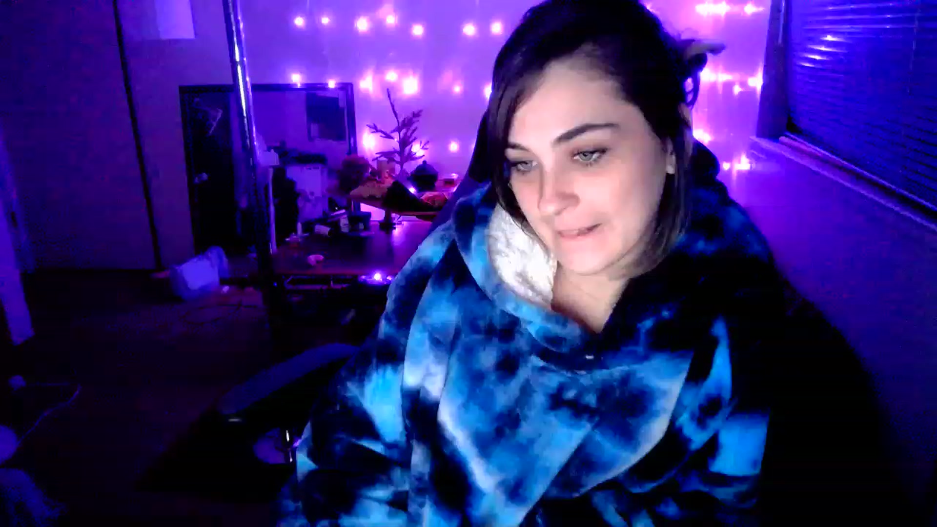 Gallery image thumbnail from MissDaliah's myfreecams stream on, 01/04/2023, 09:40 image 13 of 20