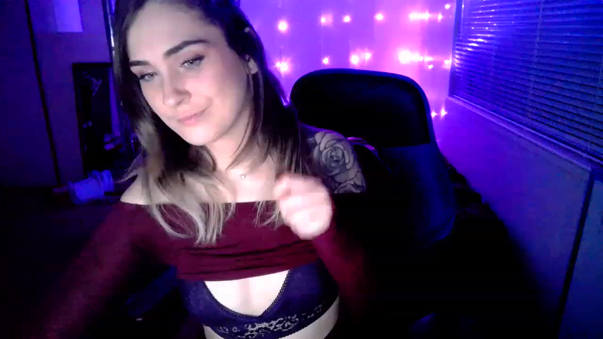 Gallery image thumbnail from MissDaliah's myfreecams stream on, 01/09/2023, 09:17 image 19 of 20