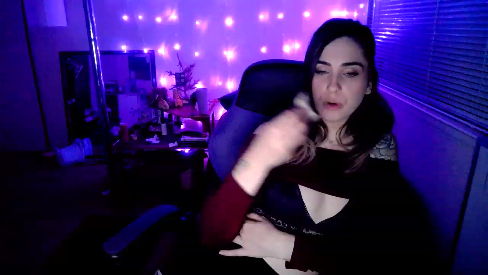 Gallery image thumbnail from MissDaliah's myfreecams stream on, 01/09/2023, 09:17 image 12 of 20