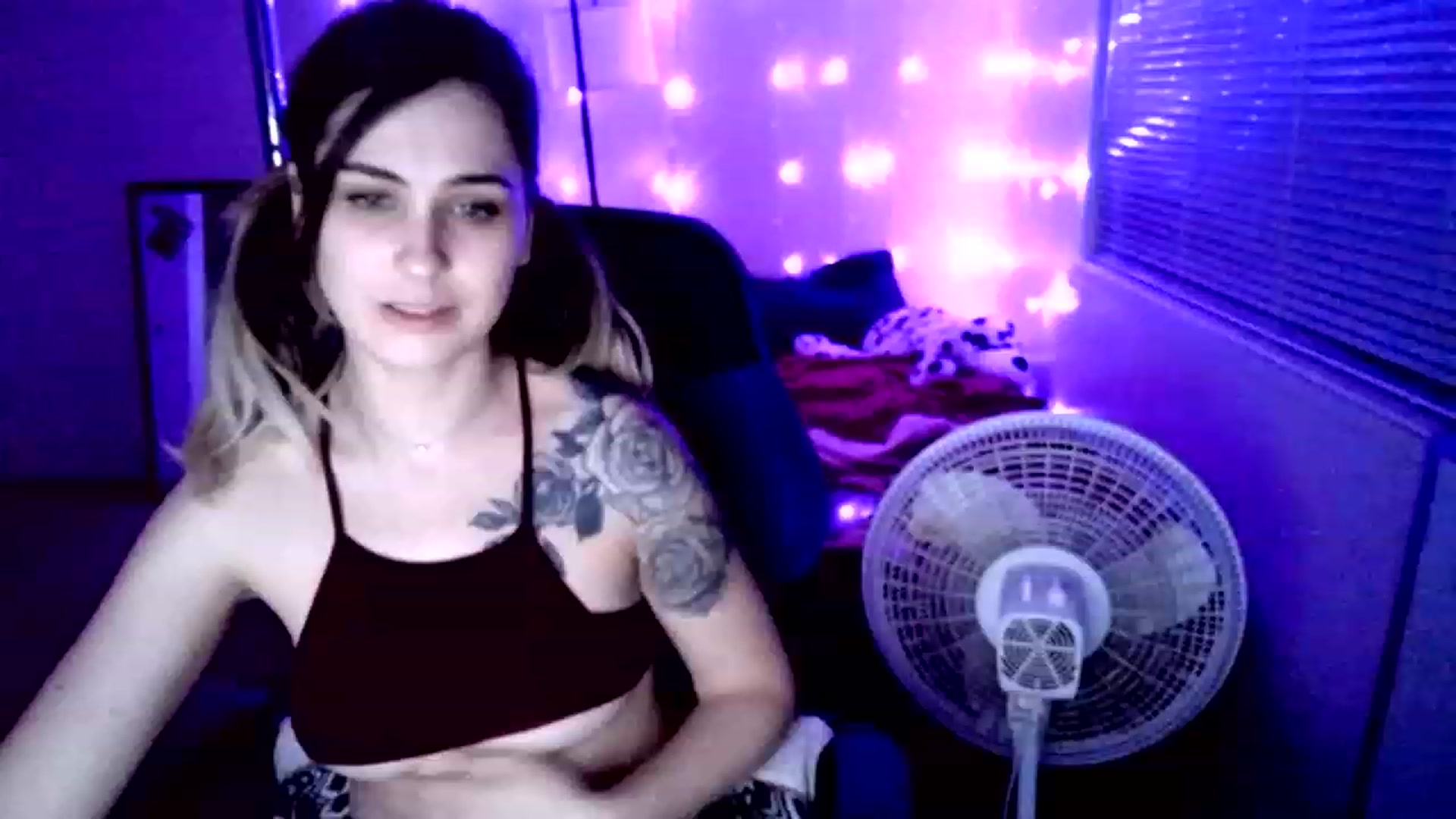 Gallery image thumbnail from MissDaliah's myfreecams stream on, 01/12/2023, 08:49 image 10 of 20