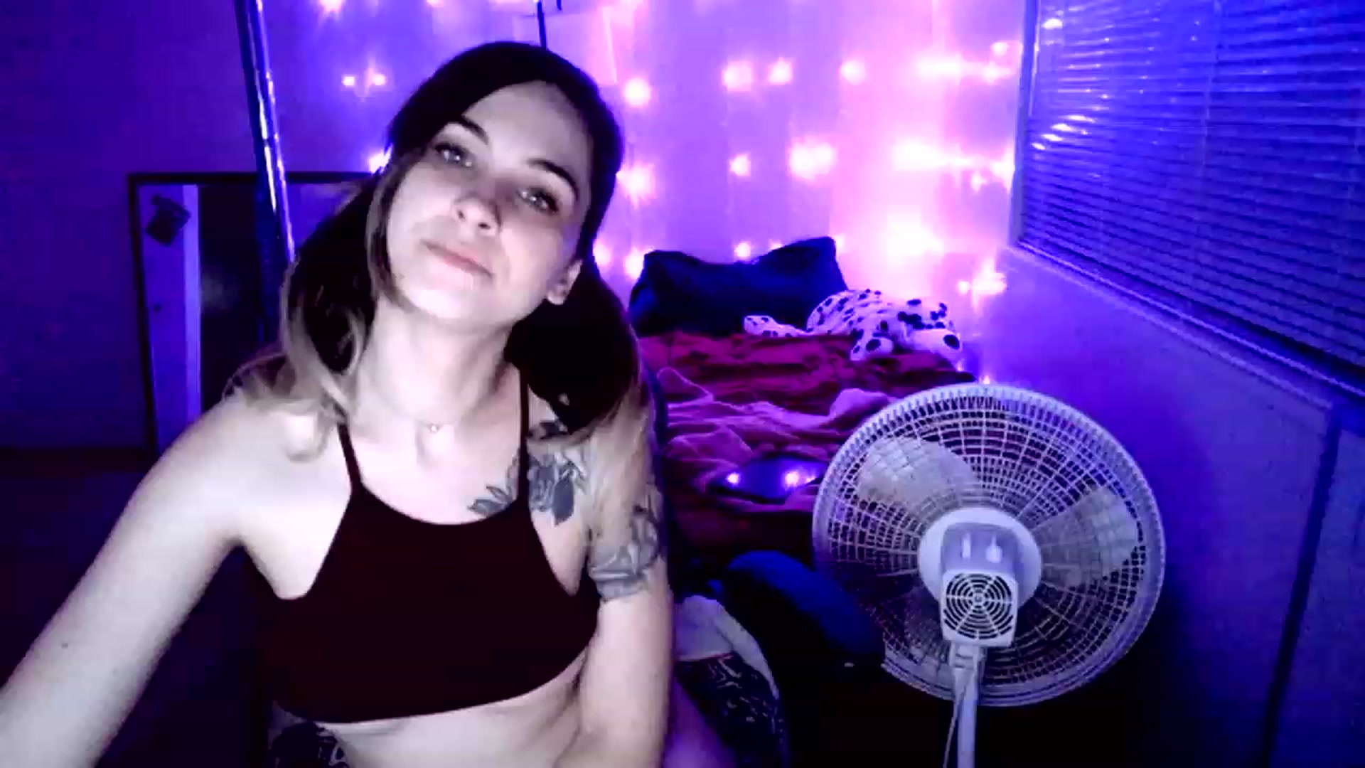 Gallery image thumbnail from MissDaliah's myfreecams stream on, 01/12/2023, 08:49 image 20 of 20