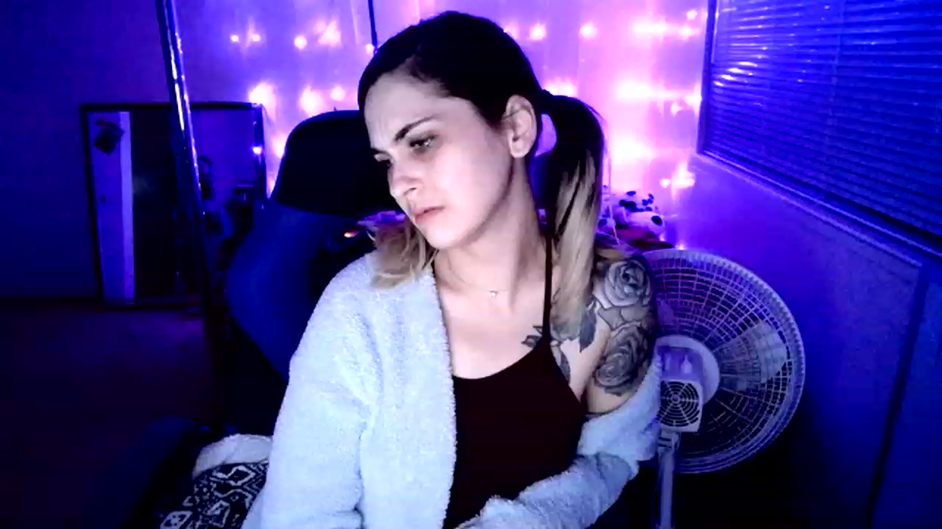 Gallery image thumbnail from MissDaliah's myfreecams stream on, 01/12/2023, 10:31 image 4 of 20