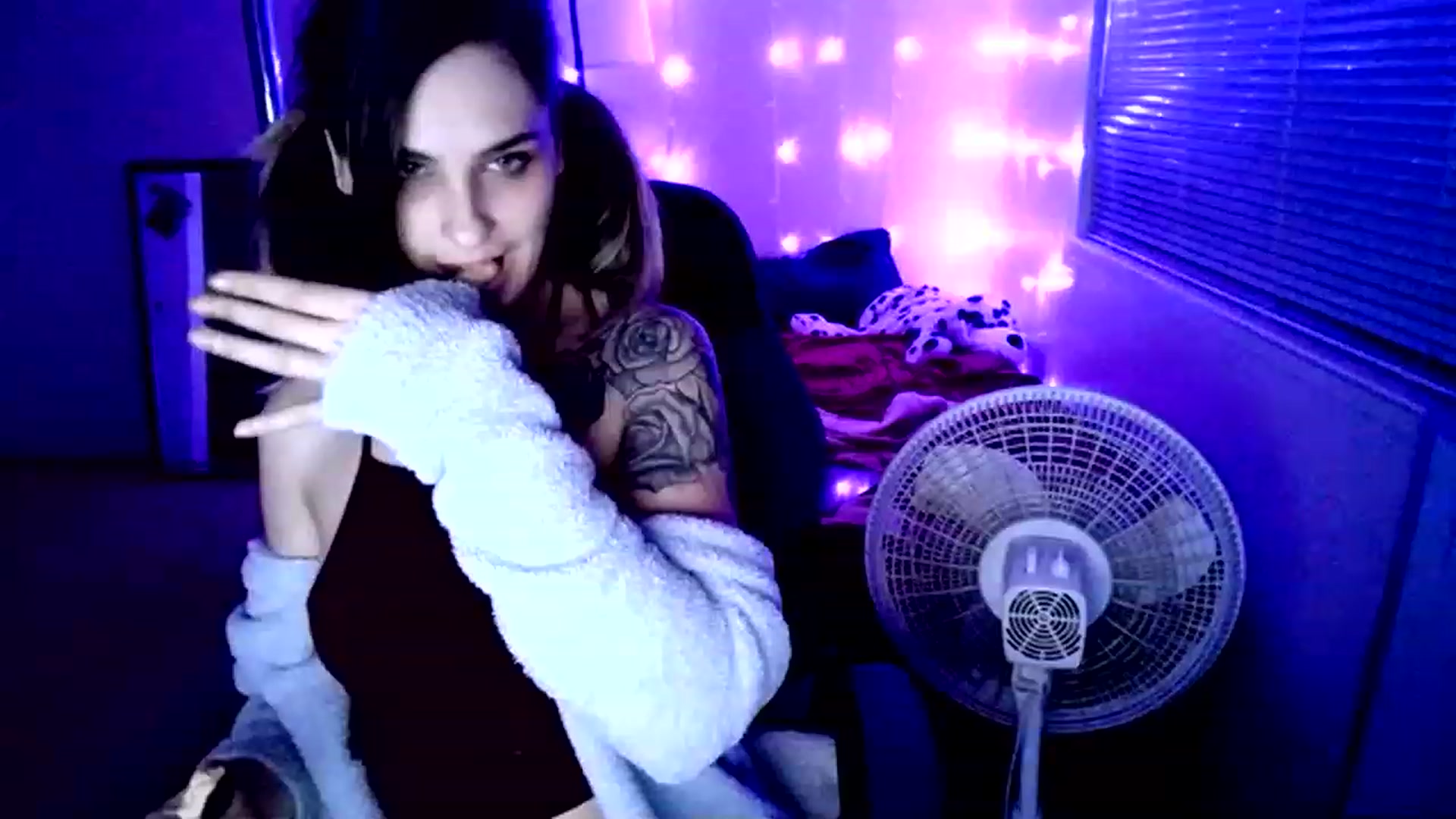 Gallery image thumbnail from MissDaliah's myfreecams stream on, 01/12/2023, 10:31 image 6 of 20