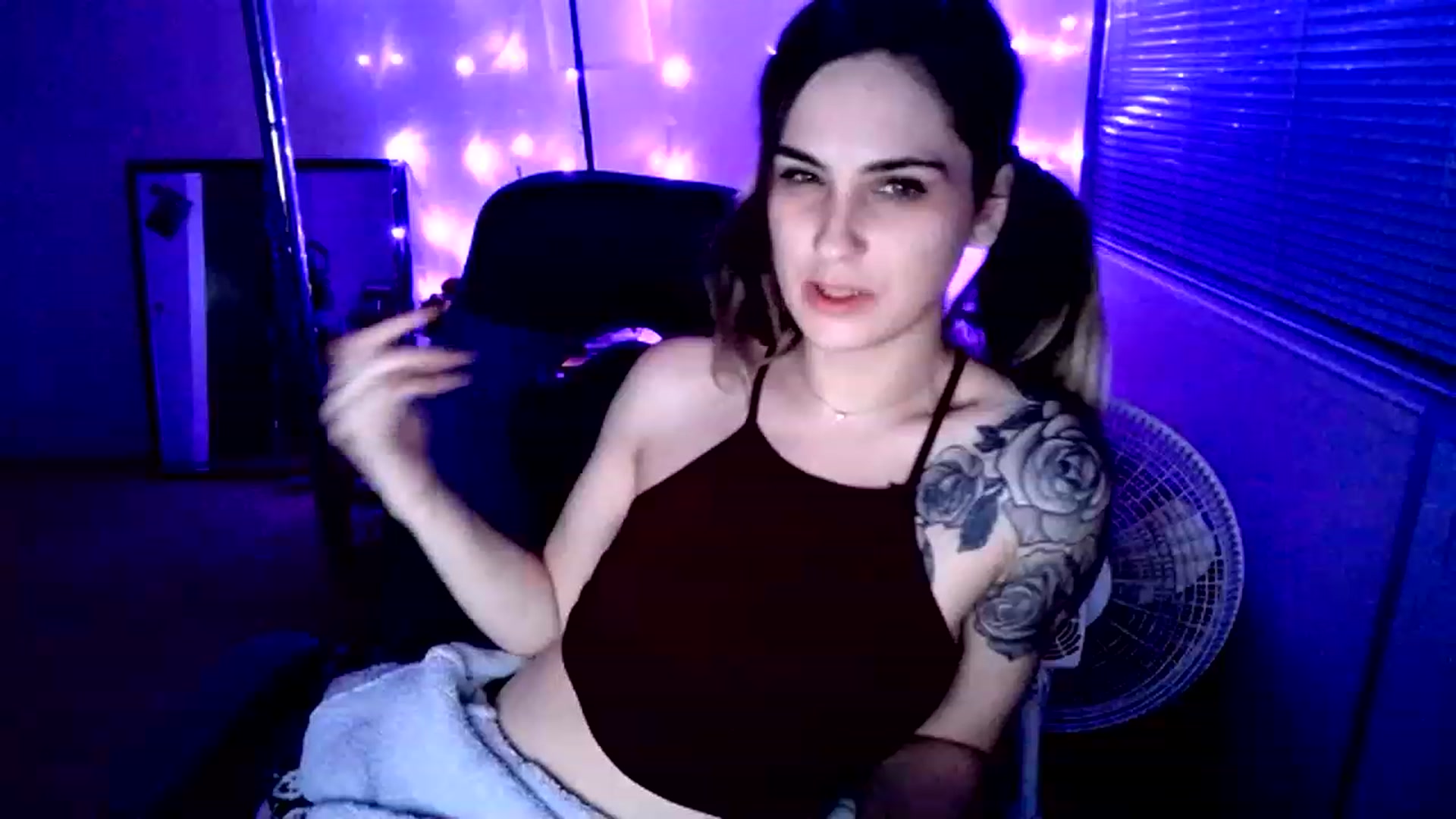 Gallery image thumbnail from MissDaliah's myfreecams stream on, 01/12/2023, 10:31 image 13 of 20