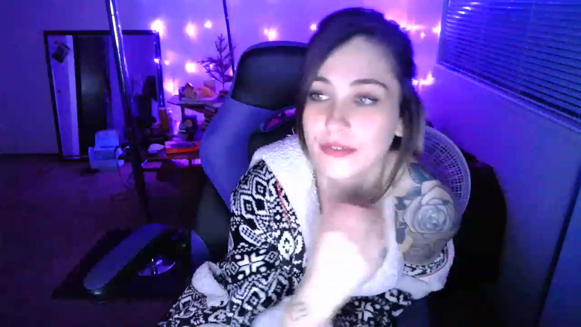 Gallery image thumbnail from MissDaliah's myfreecams stream on, 01/26/2023, 10:15 image 12 of 20
