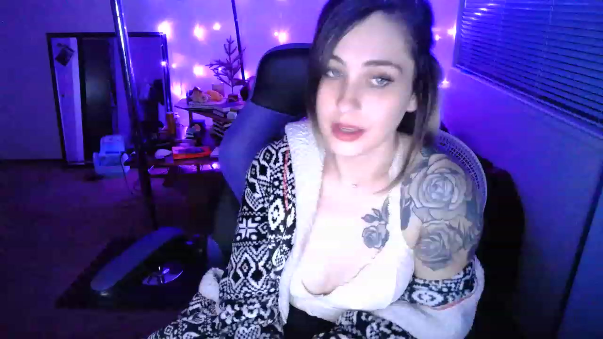 Gallery image thumbnail from MissDaliah's myfreecams stream on, 01/26/2023, 10:15 image 11 of 20