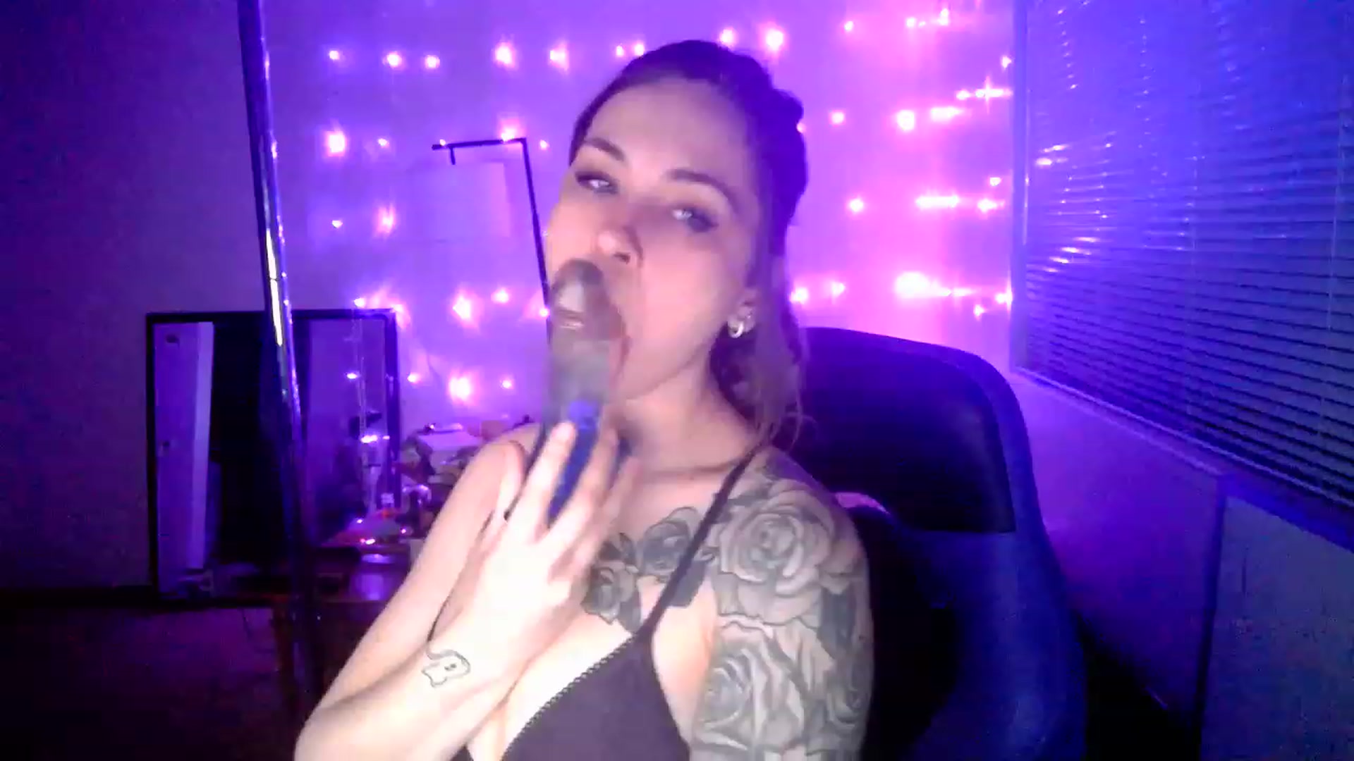 Gallery image thumbnail from MissDaliah's myfreecams stream on, 01/29/2023, 10:29 image 9 of 20