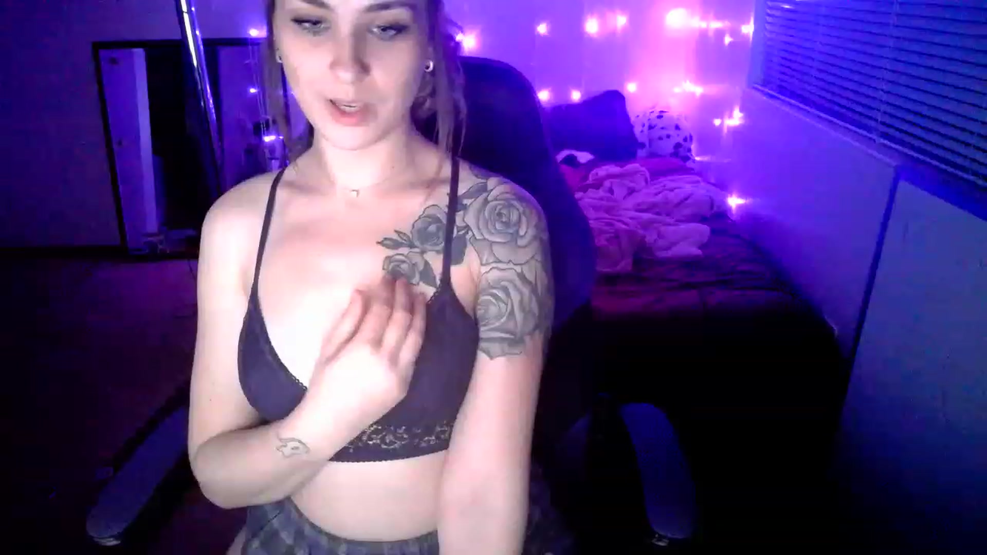 Gallery image thumbnail from MissDaliah's myfreecams stream on, 01/29/2023, 10:29 image 16 of 20