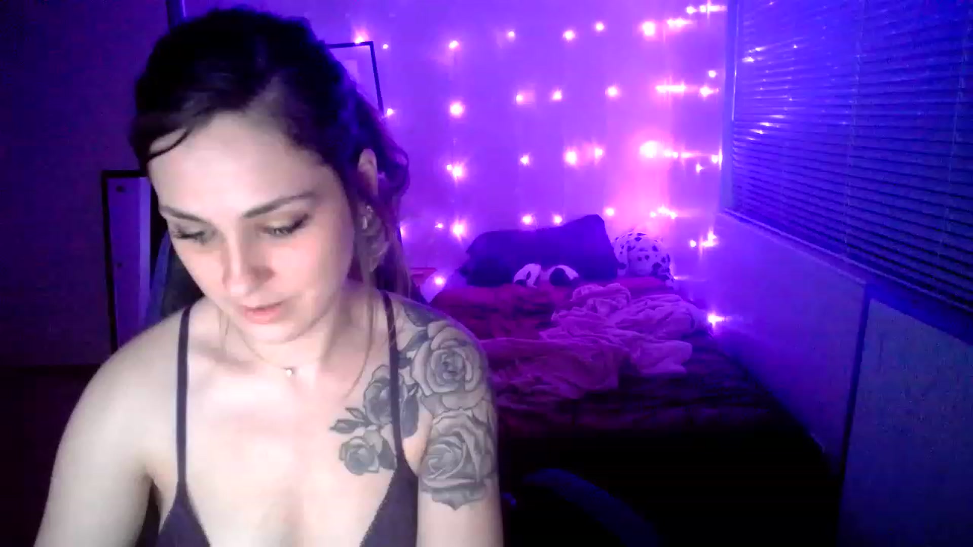 Gallery image thumbnail from MissDaliah's myfreecams stream on, 01/29/2023, 10:29 image 13 of 20