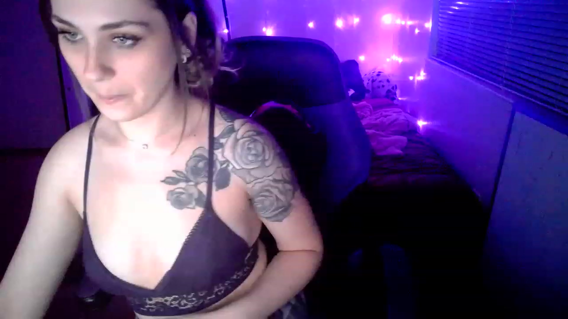 Gallery image thumbnail from MissDaliah's myfreecams stream on, 01/29/2023, 10:29 image 6 of 20