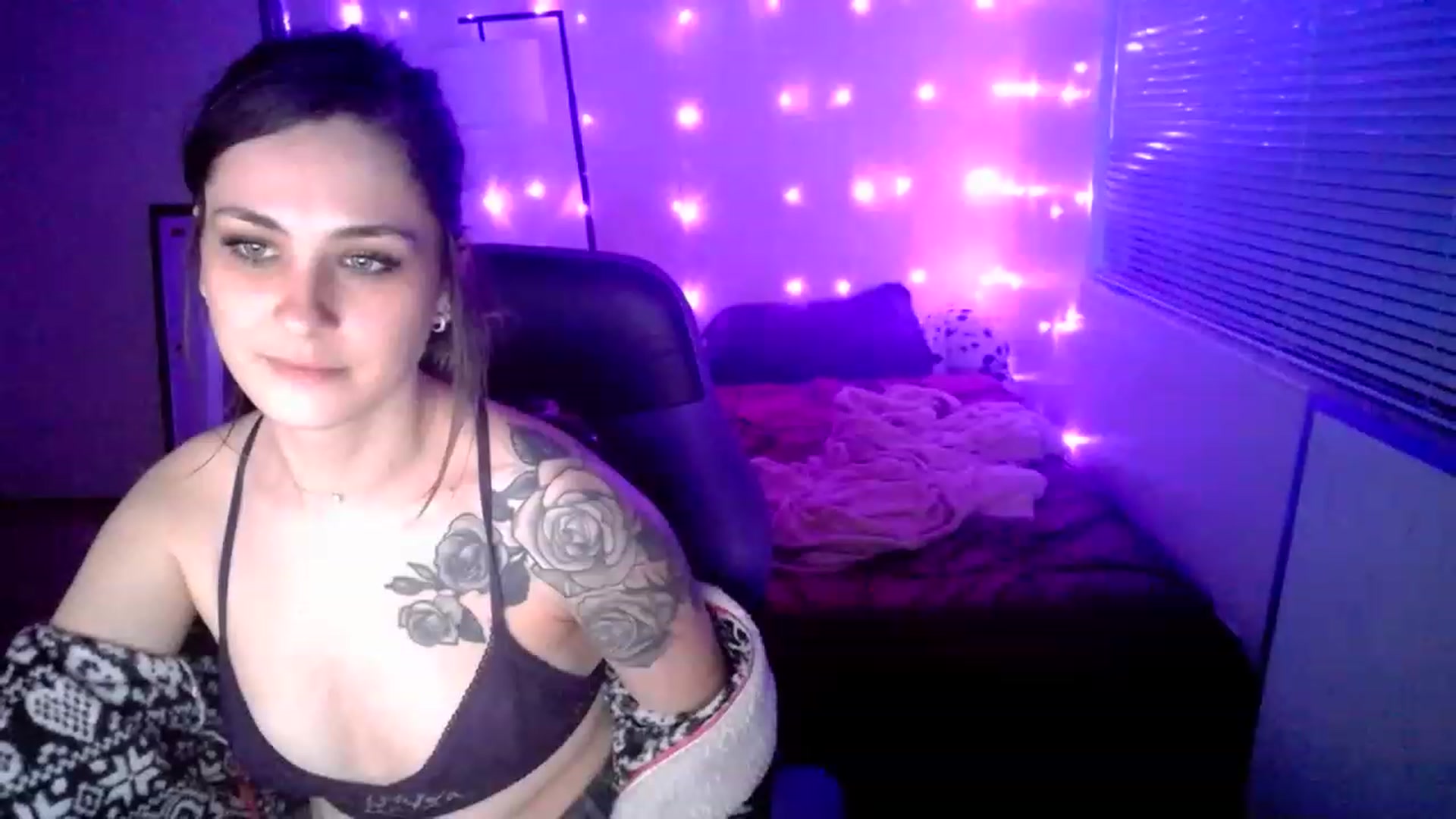 Gallery image thumbnail from MissDaliah's myfreecams stream on, 01/29/2023, 11:59 image 20 of 20